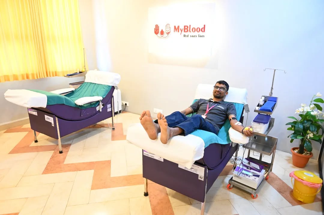 A single act of blood donation can bring hope to countless lives. Basant Lad’s generous support at MyBlood Charitable Blood Bank is a wonderful example of kindness and community spirit. Such contributions help strengthen the mission of creating awareness and encouraging lifesaving voluntary blood donation.
.
.
.
#maheshfoundation #mybloodcharitable #givebloodsavelives #lnitiative #belagavi