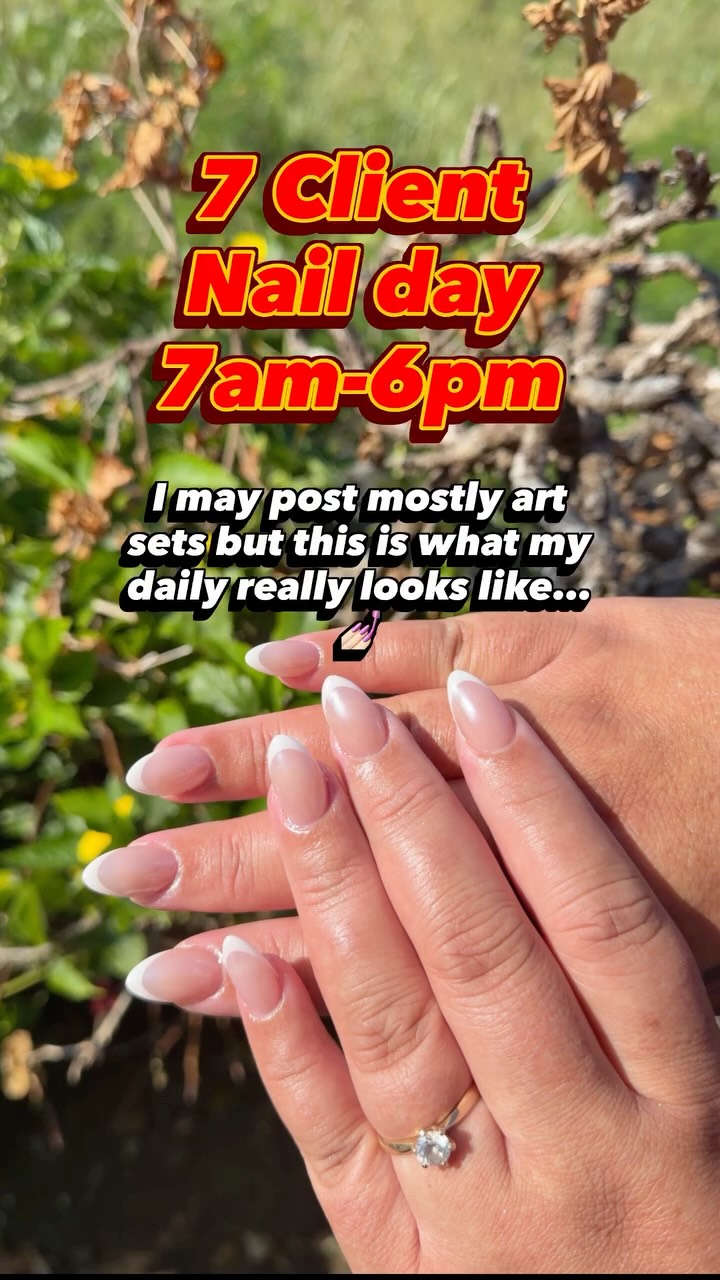 When your page is full of art sets and ppl think you don’t do simple…🤭😏
My day normally consists of 4-5 clients but occasionally I get the 7-8 client day 😬🤑
#nailtechlife #hawaiinails #bigislandnails #konanails #coutureclaws