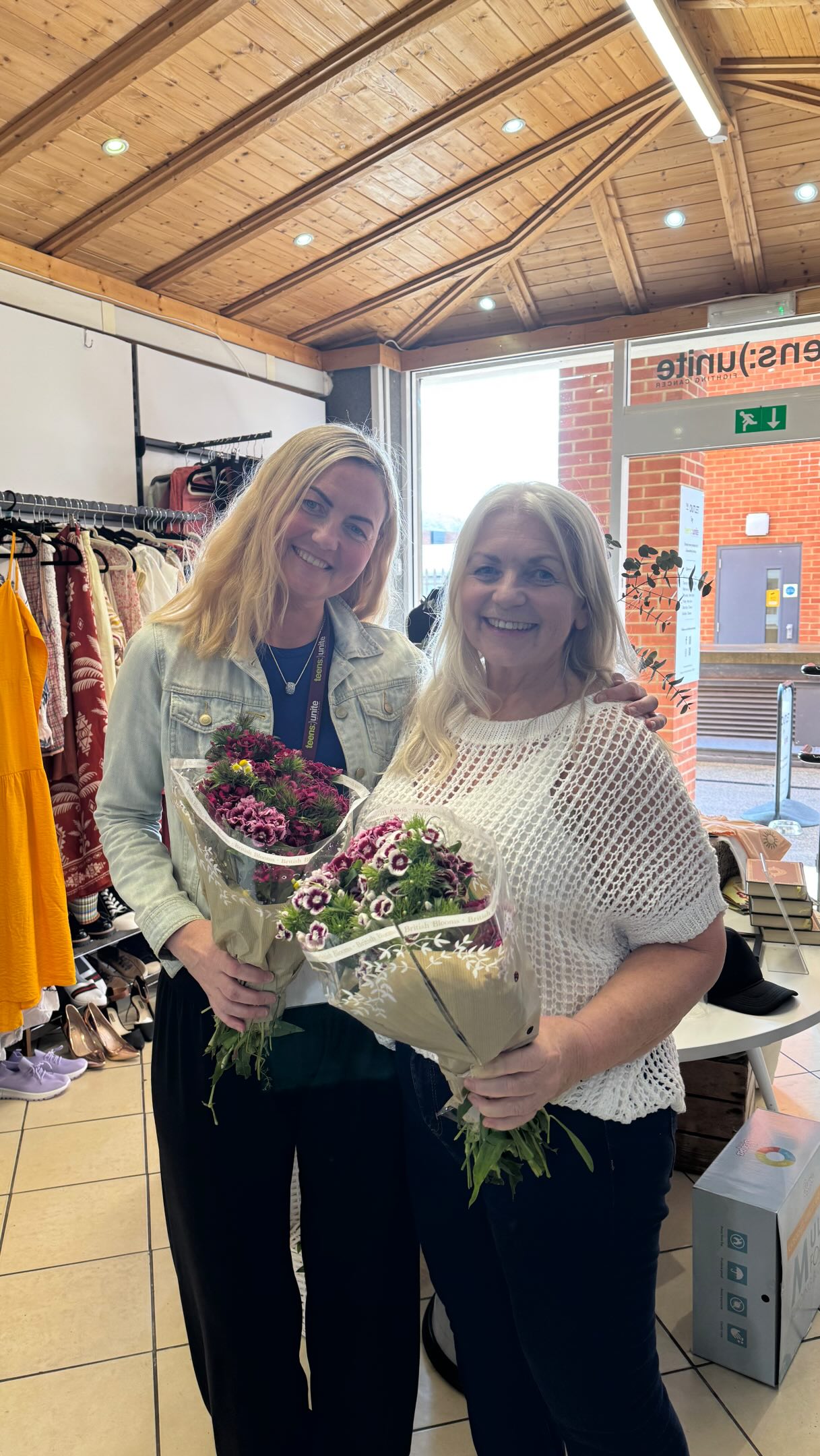 Celebrating our amazing volunteers!🫶
This Volunteer’s Week, we’re celebrating our amazing volunteers and thanking them for all their help and support over the years!💜💚
We are so grateful for the time, dedication, and passion they bring to Teens Unite. Whether they’re volunteering in our charity shop - The Outlet, supporting at events, or helping behind the scenes, every hour they give helps us continue providing vital support to young people living with, and beyond cancer.
From all of us at Teens Unite, thank you for being such an important part of our community and for helping us ensure no young person faces cancer alone🫶
#volunteersweek #volunteering #nationalvolunteersweek #helpingothers #charitysupport