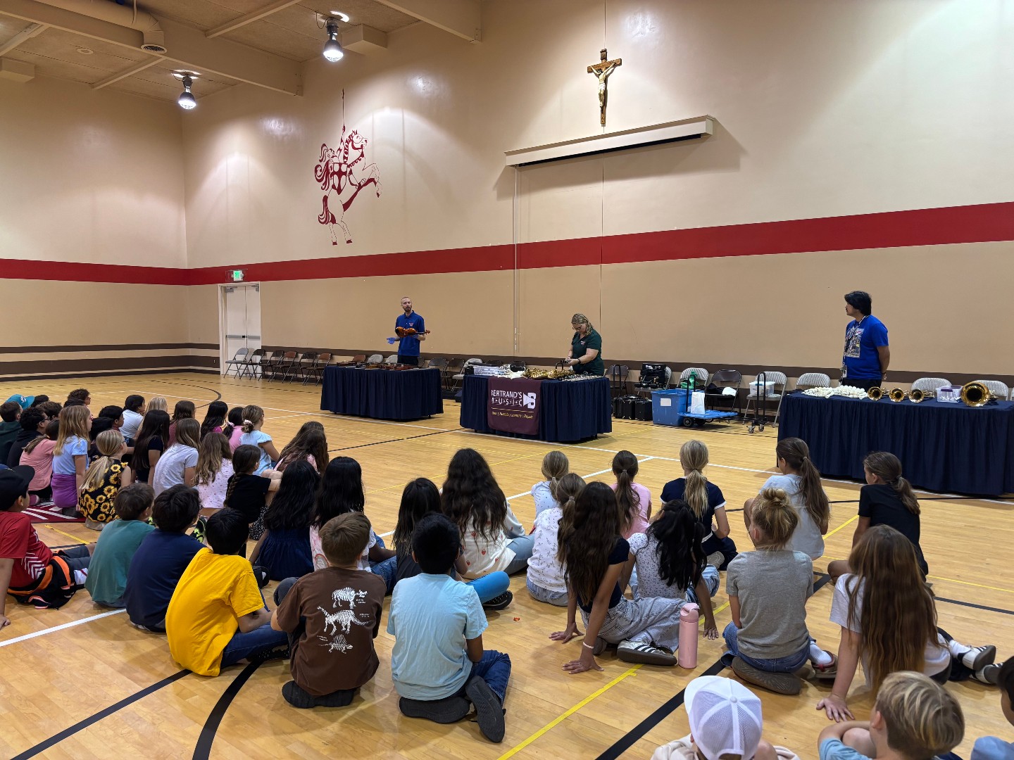 Every great musician started with a first note. 🎵
Our 3rd- and 4th-graders took that first step — exploring instruments, meeting our music teachers, and discovering which sound feels like theirs. Bertrand's Music set up an instrument "petting zoo" right on campus, turning curiosity into possibility. Instrumental music opens next year — and we can't wait to hear what this group creates. 🎶
#MusicEducation #MusicMakesYouSmarter #Crusaders #SMSpoway