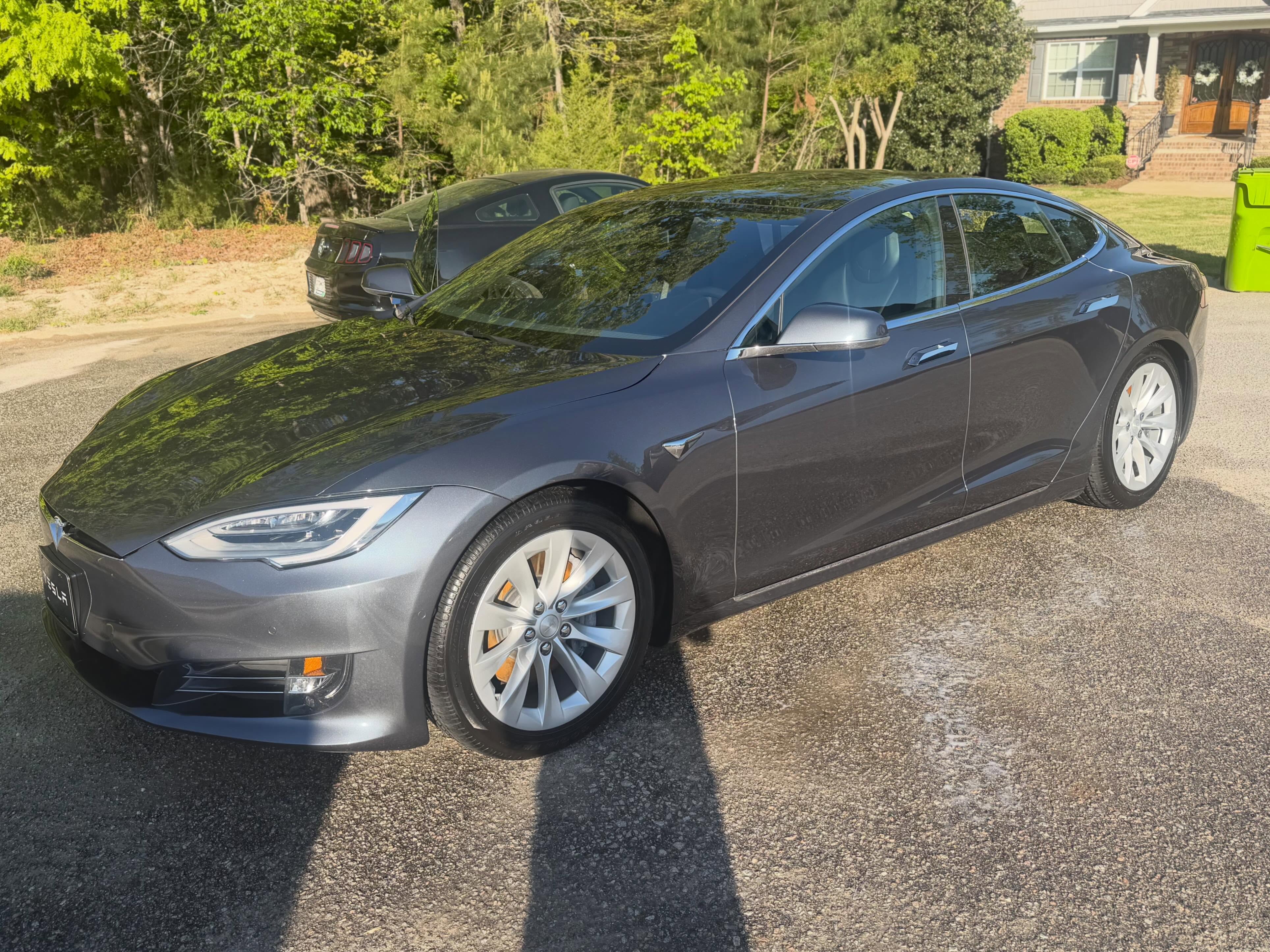 Tesla Model S monthly service.
Thanks for your continued support.
*📅 APPOINTMENT ONLY‼️
www.jcsmobiledetailingllc.com
📱 Call or text (803) 542-1442
#MobileDetailing SCDetailers CarolinaDetailers #Wax Shampoo #PaintCorrection #CeramicCoating InteriorDetailing #HeadlightRestoration ColumbiaSC ElginSC LexingtonSC WestColumbiaSC BlythewoodSC IrmoSC CayceSC LugoffSC LakeMurraySC FortJackson