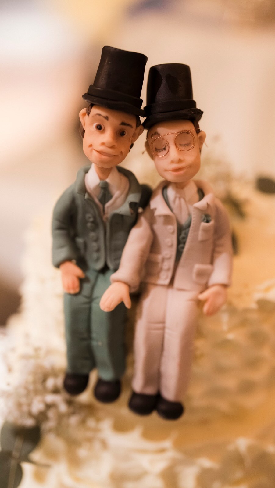 🤍 Koordination & Planung einer Traumhochzeit
✨ Repost aus dem Archiv ✨
So viel Liebe, Harmonie und Emotionen – eine Hochzeit, die für immer in Erinnerung bleibt. 🤍
Danke für euer Vertrauen und dass ich euch während der Planungsphase und an eurem grossen Tag begleiten durfte.
Dienstleister:
📸 Fotografie: Yannick Zurflüh
🌸 Floristik: @gaertnerei_elsensohn
🎨 Apéro/Kunst: @kunstmuseum_liechtenstein
🏡 Location: Torkel Vaduz
🎂 Hochzeitstorte: @be_a_cake
🤍 @danielf.seger & @julius.l.t
📅 Repost Hochzeit 2025