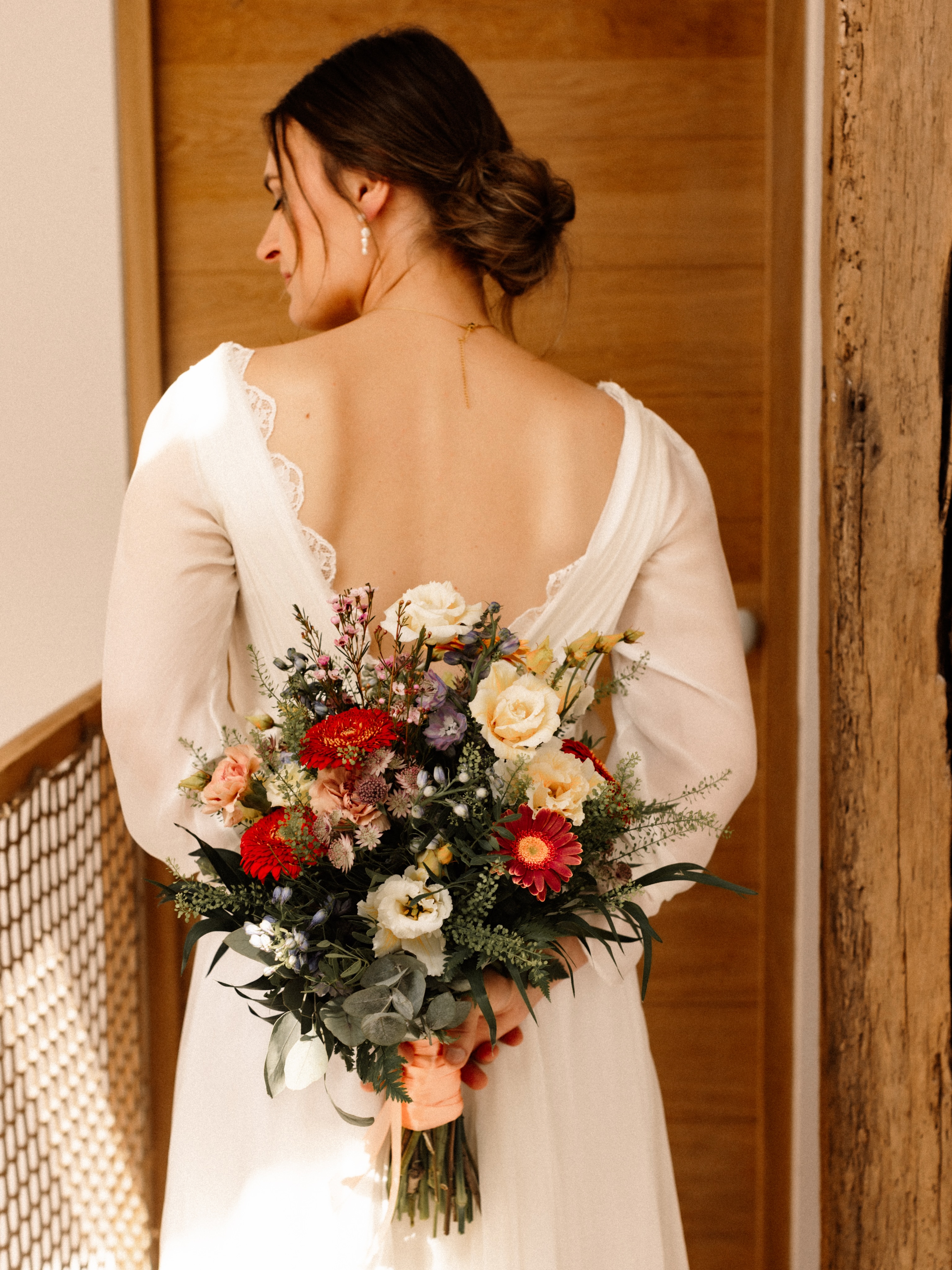 #wedding 🪩
Avant le grand oui, il y a ces précieux moments que le temps emporte trop vite. 📸🤍
Les préparatifs font partie de votre histoire. Les immortaliser, c’est garder intactes les émotions, les détails et toute la magie qui précède ce jour unique. 🪩💍
📸 Elodie.B - Photographie
Photographe basée en Seine-et-Marne & IDF.
Mariage, Maternité, Naissance & Famille.
🌐 www.elodiebphotographie.com
@elodie.bphotographie
elodie.b-photographie@outlook.com
#photographe77 #photographeseineetmarne #photographeiledefrance #photographemariage photographemariage77 photographematernite photographematernite77 photographegrossesse photographegrossesse77 photographeparis shootinggrossesse shootingbebe shootingnaissance shootingnaissance77
PhotographeMariage PréparatifsMariage MariageAuthentique WeddingDay LoveStory 🤍
