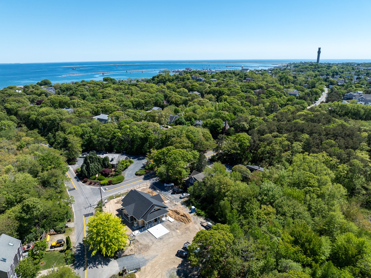 Progress from above on the new Seamen’s Bank in Provincetown.
Designed by NES Group and built by Cape Associates, this project is coming together with a focus on thoughtful execution, strong collaboration, and a finished result that will serve the community for years to come.
#CapeAssociates #SeamensBank #Provincetown #NESGroup #CapeCodConstruction #CommercialConstruction #CoastalArchitecture #CommunityBanking #ArchitectBuilderCollaboration #ConstructionProgress #NewConstruction #Craftsmanship