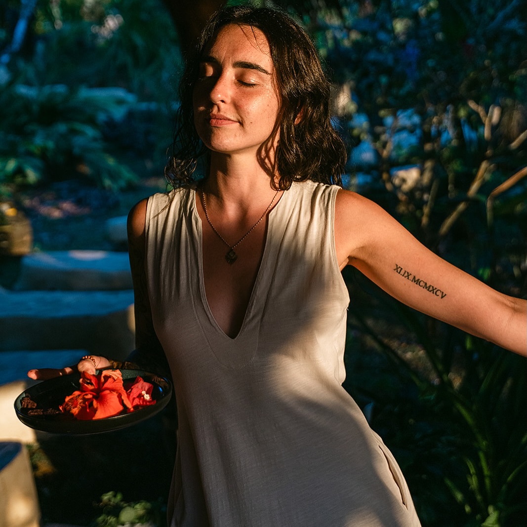 There is something incredibly special about watching a woman step into the fullness of her gifts.
Last weekend, Ang @arose.blooming hosted her first solo Mariposa Movement retreat on the East Coast.
And wow. ❤️
To witness her spread her wings as a somatic dance guide, sound healer, space holder, and ceremonialist has been such a privilege.
Ang graduated from Flight School in 2024 and New Earth DJ in 2025, but her journey didn’t begin there. She was already sharing sound & movement medicine, already following the call, and already saying yes to the work before her Flight School journey was complete.
What we’ve witnessed over the last two years is a woman continuing to trust herself.
To keep showing up. To keep learning. To keep growing her capacity to hold space.
What an incredible milestone! Not just for Ang, but for our entire Mariposa community.
As Ang shared:
“I feel deeply honored to be creating and holding nourishing spaces for women. Being a Mariposa Movement Guide is such a gift, and I’m proud of the hard work I’ve done to feel the beauty and expansion of this moment.”
We are proud of you too, Ang.
And we can’t wait to see more women spread their wings in the years ahead. ✨