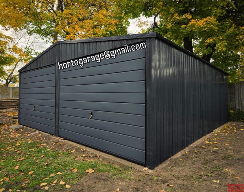 Wir präsentieren unsere Garage
📏Abmessungen:
* Breite: 6 m
* Länge: 6 m
* Firsthöhe: 3 m
Farbgebung:
* Anthrazit
🚪🔩Konstruktion:
* solides Gerüst aus verzinkten Stahlprofilen,
* Wände aus Trapezblech in Anthrazit,
* Schwingtore mit horizontaler Profilierung,
* Satteldach für eine effektive Ableitung von Wasser und Schnee.
✅Vorteile:
✔ modernes Design,
✔ Langlebigkeit und Witterungsbeständigkeit,
✔ großer Nutzraum.
🚗🧰🎿Anwendung:
Garage für zwei Autos, Werkstatt, Lagerraum für Werkzeuge, Fahrräder, Motorräder oder Gartengeräte.
💻📲👨💻 eine ähnliche Garage oder andere Details wünschen, mailen Sie hortogarage@gmail.com, gehen Sie auf den Link in der Bio oder rufen Sie an
📞 +49 177 4242452
📞 +49 152 246 74 361