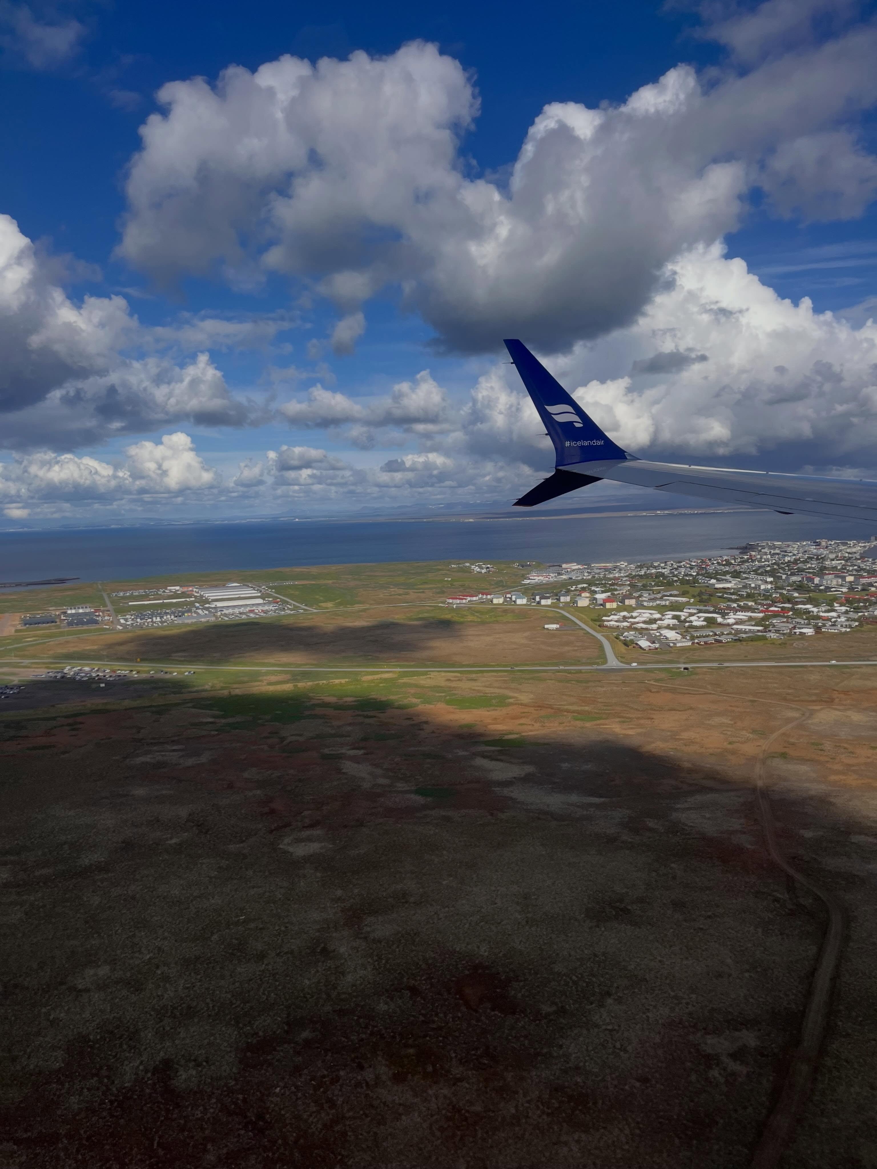 Iceland-we’re back! Next week we run the first TAASK Express course 🇮🇸 in conjunction with #ssai2026. We have run two TAASK Masterclass courses here before. Monday is preparation day-Tuesday is a full day of in-situ simulation.It will be fun!
Hej igen Island! Nu är det snart dags för TAASK Express 🇮🇸för första gången, i anslutning till #ssai2026. Tidigare har det hållits TAASK Masterclass här två gånger. Vi preppar på måndag-kurs på tisdag. Det ska bli kul!#simulation #taaskexpress
