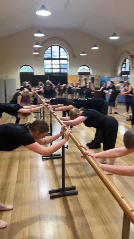 A full and focused Saturday, finishing the week with strength and intention. It’s always rewarding to see the work carried right through to the end.
We’ve earned a moment to pause. No classes this Monday. Enjoy the long weekend, stay warm, and keep dry.