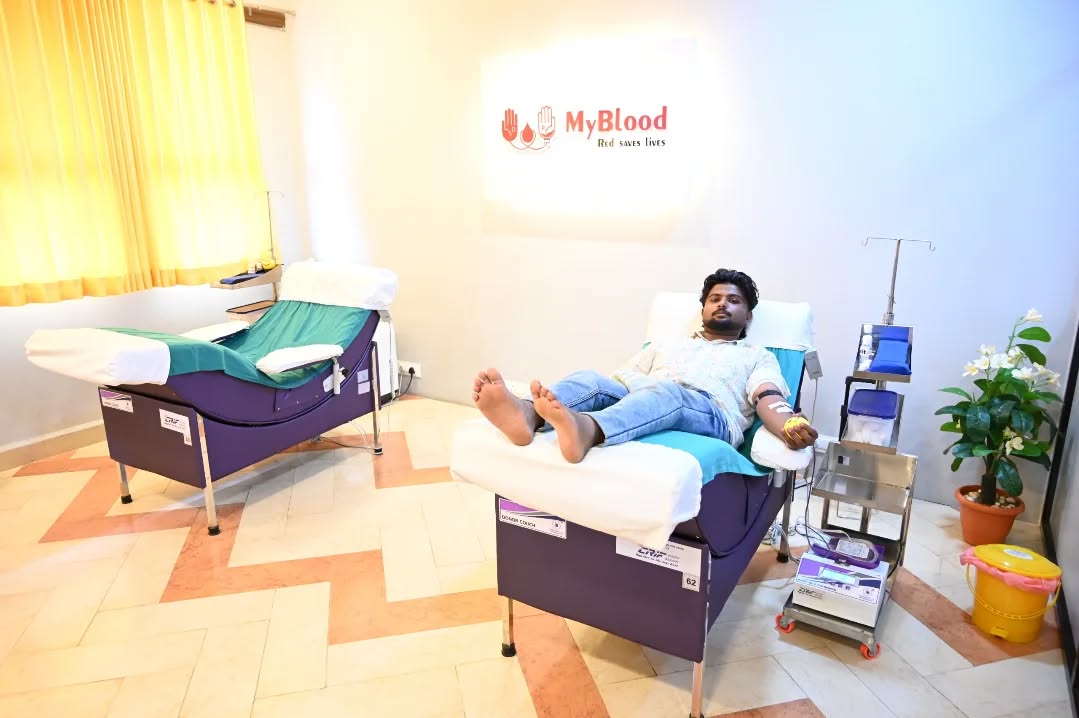 Akash Mabrumkar’s generous blood donation at MyBlood Charitable Blood Bank stands as a beautiful example of selflessness and kindness. Every unit of donated blood has the power to save lives, and his contribution will play a vital role in supporting patients during critical conditions. We sincerely appreciate his support towards this life-saving initiative and his commitment to making a positive difference in society.
.
.
.
#maheshfoundation #mybloodcharitable #savelives #donateblood #belagavi