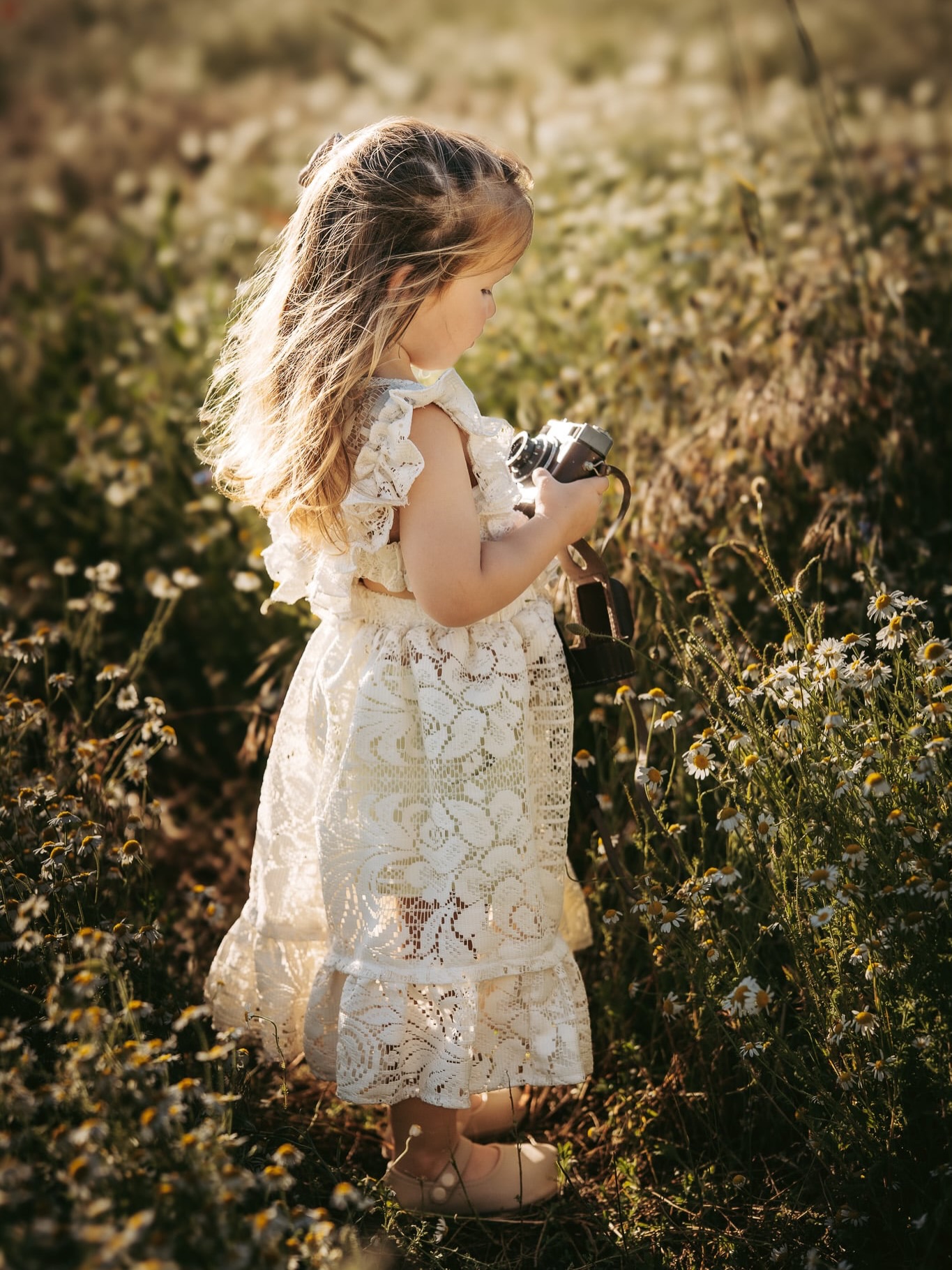 Unique lace girl’s dress is available in the shop🤩
Each are made of unique lace🩷
Grab yours today🤩
📸 @sunsetpixels