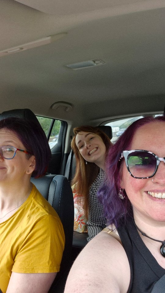 On our way to the Home birth conference in Luton @chilledmamacathy
Doula Cuddle chatting about why we have invested in the home birth conference.
#homebirth #doula #cheshire #pregnancy