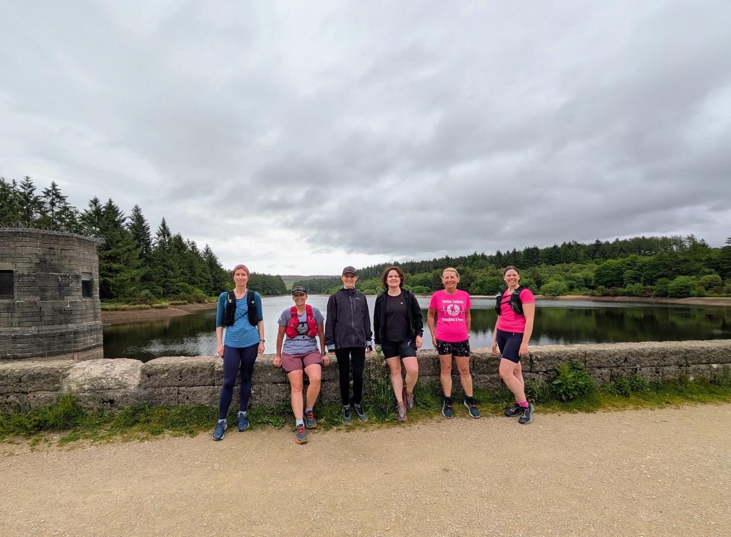 Today’s trail run over on the @northyorkmoors 🏃♂️🌿
A slightly longer route with reservoir views, a few hills, and some beautiful countryside. Great effort from everyone who joined us!
📍Osmotherly - 7 miles and 900ft ascent
Thank you to @lindseycollinscoach for leading
YTO offers monthly trail runs, take a look at what’s on offer and join one
https://www.yorkietalkies.co.uk/yto-running
#getoutside #guidedruns #running #trailrunning