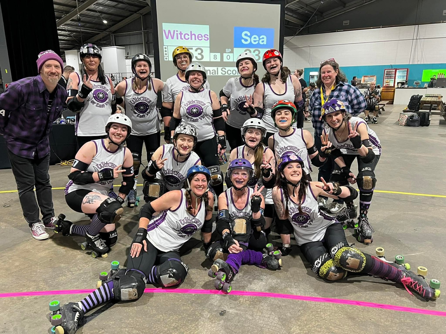 Game 2 done and dusted against the great South East Alliance @southsearollerderby @saltybeachesrollerderby @gippslandrangesrollerderby
All the skaters were awesome, and a special congratulations the the MVPs:
💜 eevie and April O’Wheel
🩵 Jalapeño Grill and Splatt
Now we rest, maybe nap, and get hyped for another exciting game tonight at 7:30!