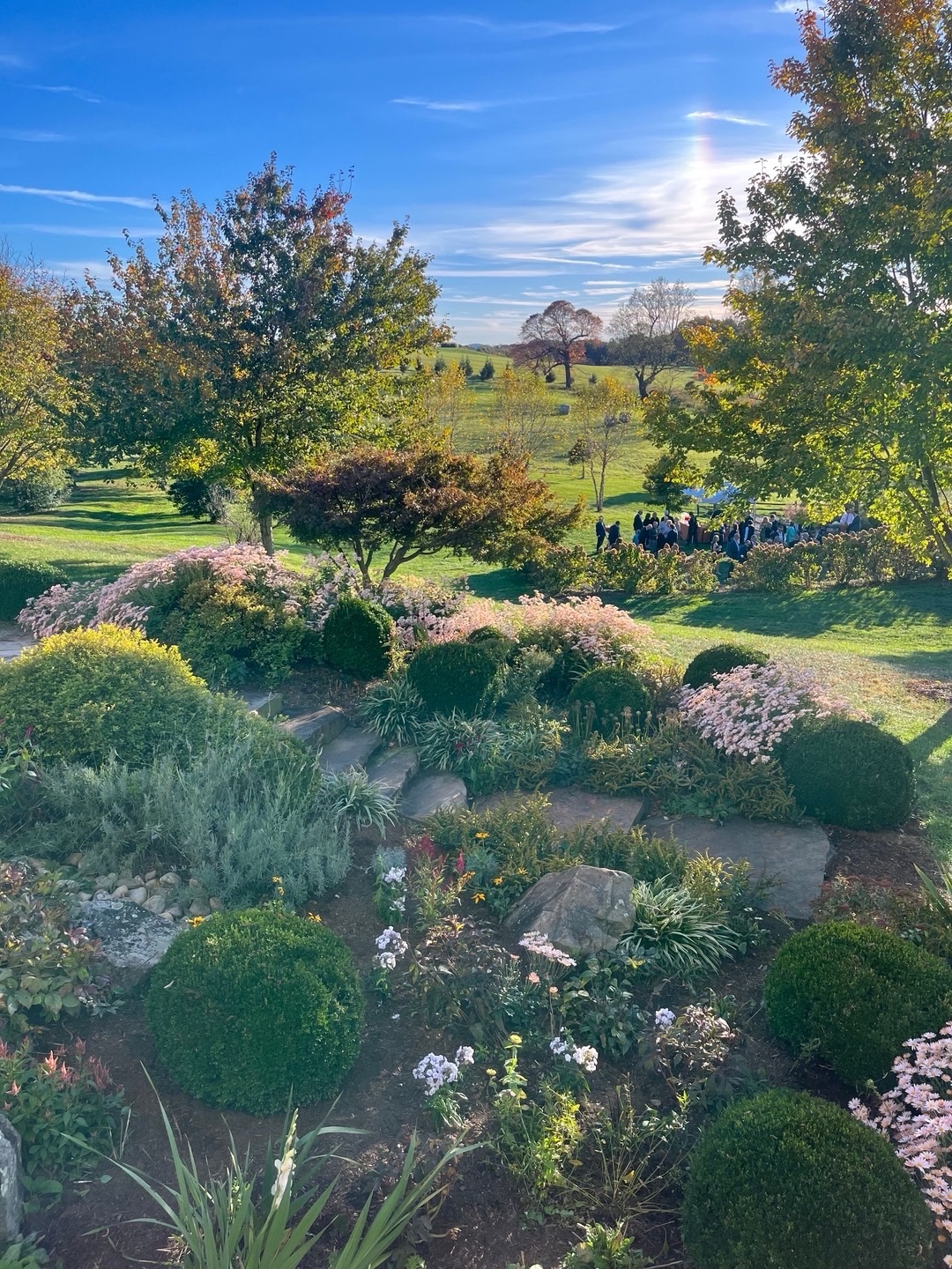 Cocktail hour from afar ➡️ Cocktail hour up close.
⠀⠀⠀⠀⠀⠀⠀⠀⠀
Our barn ruins create the perfect atmosphere for your guests to enjoy cocktail hour while you finish your wedding portraits.
⠀⠀⠀⠀⠀⠀⠀⠀⠀
Glen Ellen Farm | historic & garden wedding venue in Maryland | now booking 2027 weddings.