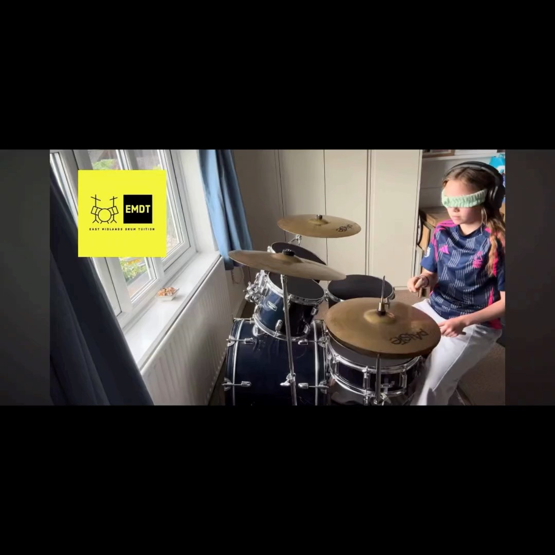 A massive well done from all of us at EMDT to Amelie. Amelie completed a blindfolded drum a thon to raise money for water aid. We were only to happy to donate to this amazing charity. It's amazing to see what our students get up to outside of their music lessons. Well done Amelie we are all very proud of you. #charity #wateraid