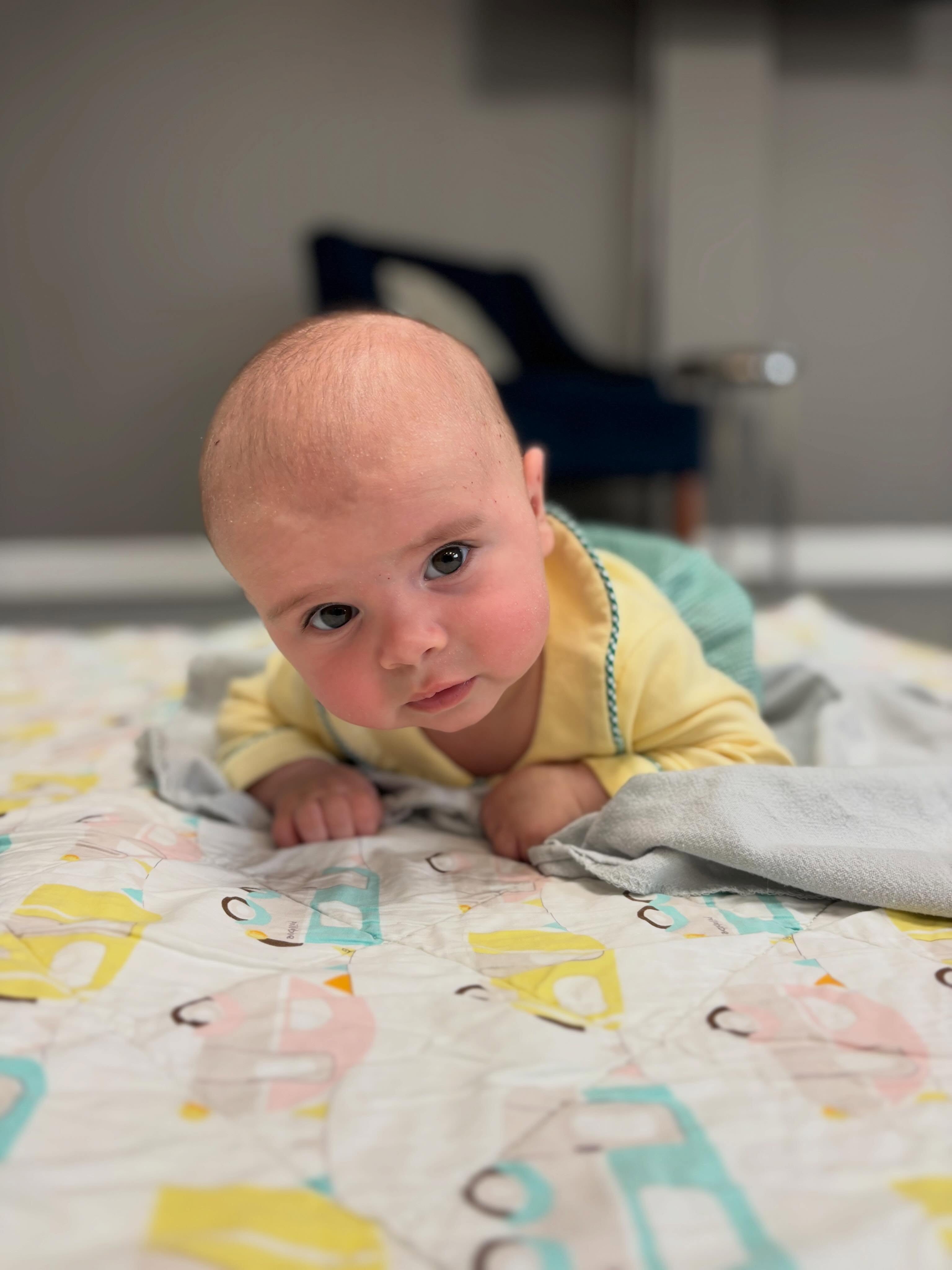 Working hard during tummy time ⭐️
Have any questions or want to schedule an appointment for your family with Dr. Katrina? Contact us today at Triada Chiropractic: triadachiropractic.janeapp.com
#friscotx #tummytime #babychiropractor #babylove