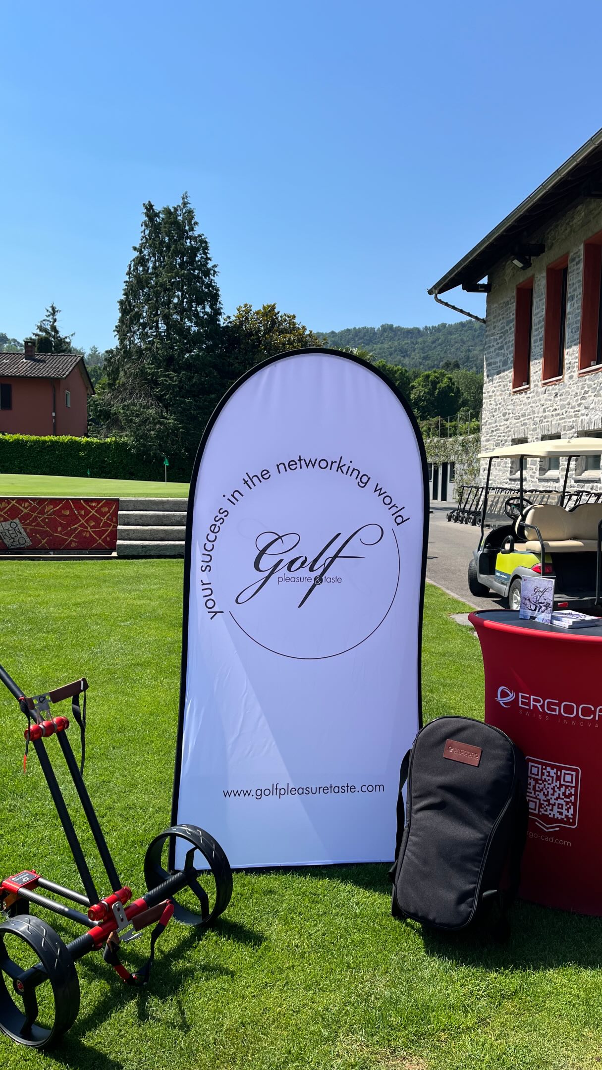 Great energy, great people, and unforgettable moments on the course.
The typical atmosphere of a “Golf Pleasure & Taste Golf Cup”, this time in @golflosone
A fantastic day at @golfgerrelosone together with @golfpleasuretaste @francescababini, celebrating sport, connection, and the passion for golf.
We thank @termedisaturnia for the main sponsorship and all the other sponsors: @lestoffswitzerland @cigarmust @ergocad_r1 @hess1233 @freeshopswiss
Looking forward to the next swing.
#GolfGerreLosone #GolfPleasureTaste #FrancescaBabini #GolfTournament #GolfLife LuxuryGolf SwissGolf We thank @lemon.studio.ch for video and social media
