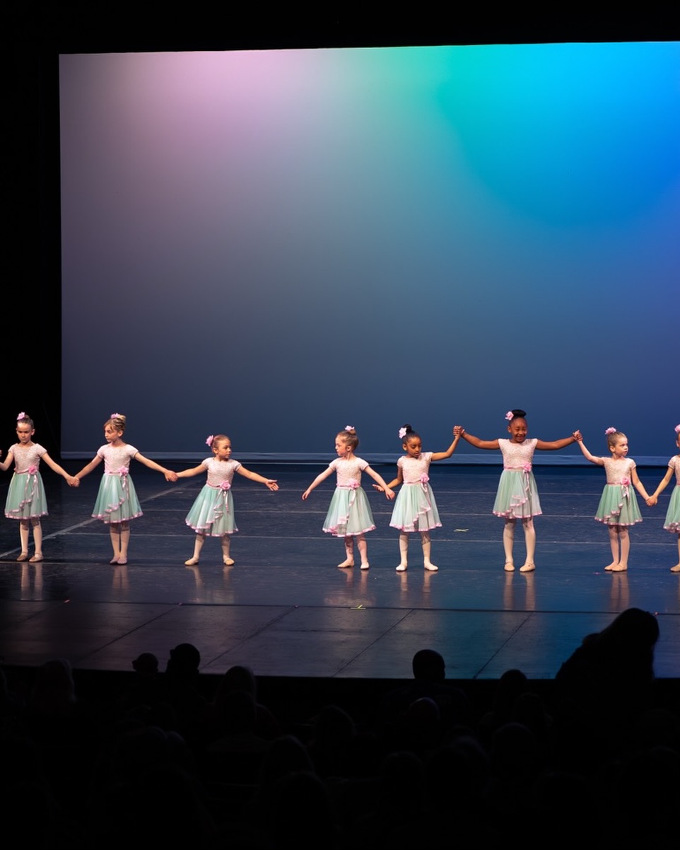โจ The end of an amazing season is almost here! โจ
June 17th is the last day of spring classes, and we couldnโt be more proud of everything our dancers have accomplished this session. From learning new skills and building confidence to making friendships and creating memories, itโs been an incredible journey.
Thank you to our students, families, and teachers for making this season so special. We canโt wait to see what the next chapter brings! Be sure to sign up for summer classes! https://www.momentumdanceacademy.org/dance
#MomentumDanceAcademy #LastDayOfClasses #DanceFamily #KeepDancing #MomentumStrong