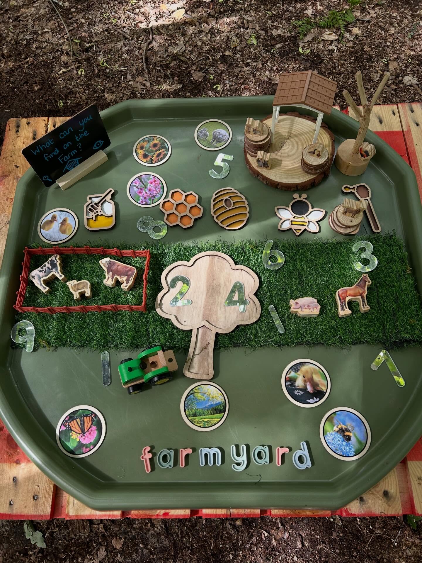 Just a few pictures from the fun we have been having “Down on the farm” this month 🐷🐶🐐🚜🐑🐄
The children have been exploring sensory play, enjoying cooking up a storm in the mud kitchen, embracing the rain- I mean who doesn’t love splashing around in muddy puddles, experimenting with mark making using our tractors and lots more.
Our sessions running this month are-
Friday 12th
Sunday 14th
Monday 15th
Thursday 18th
Monday 22nd
Tuesday 23rd
Monday 29th
To book your space to play head over to our website. #woodlandplaygroup #earlyyears #playoutdoors #surreymums #cobhammummies