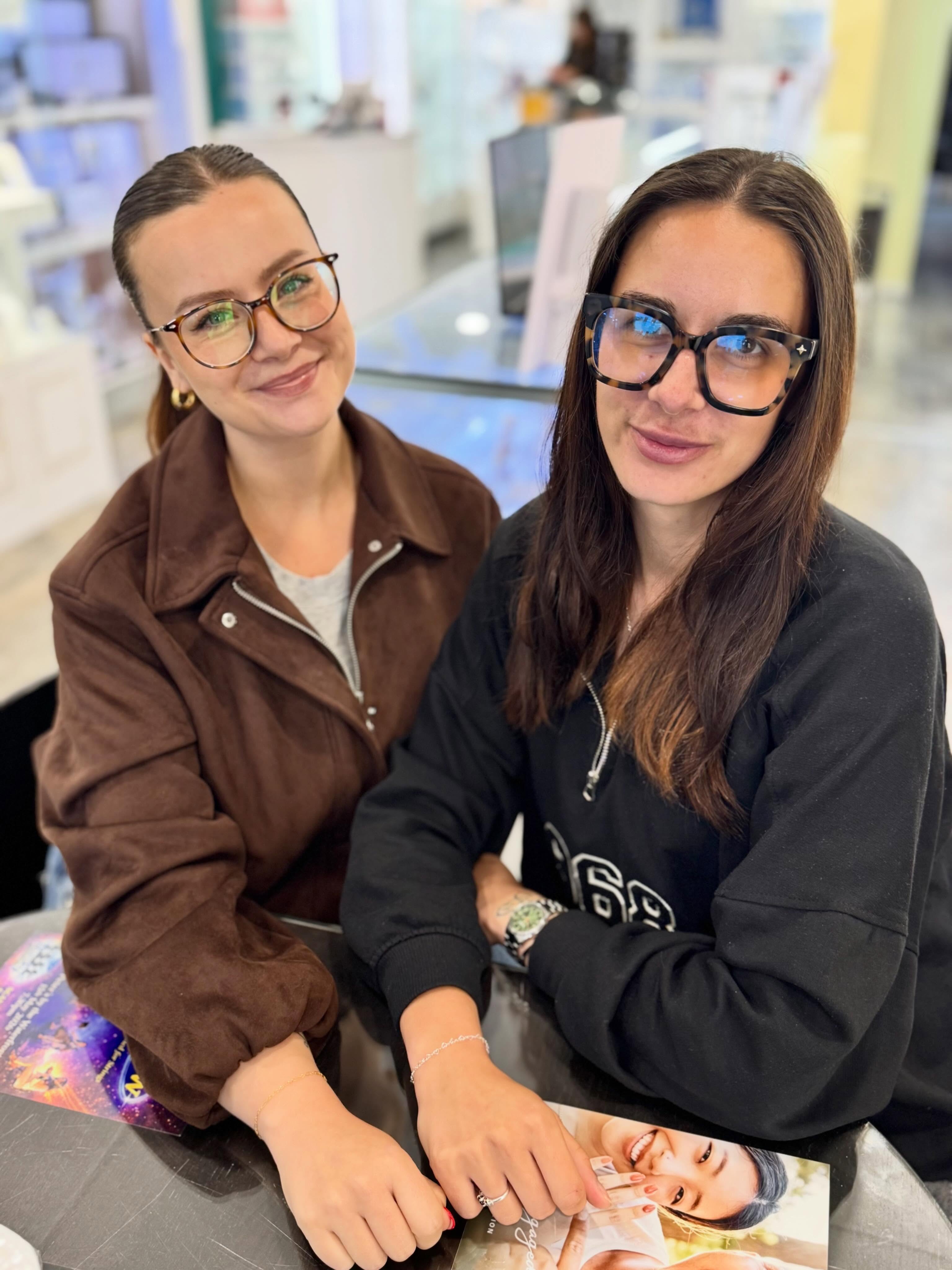 💖Bracelets For Besties 💖
What a pleasure to do these permanent bracelets for best friends today!
Message us to make an appointment for you and your best friend 💌 #hillsjewellers #ilovelocal #lovefelixstowe #jewellery #permajewel