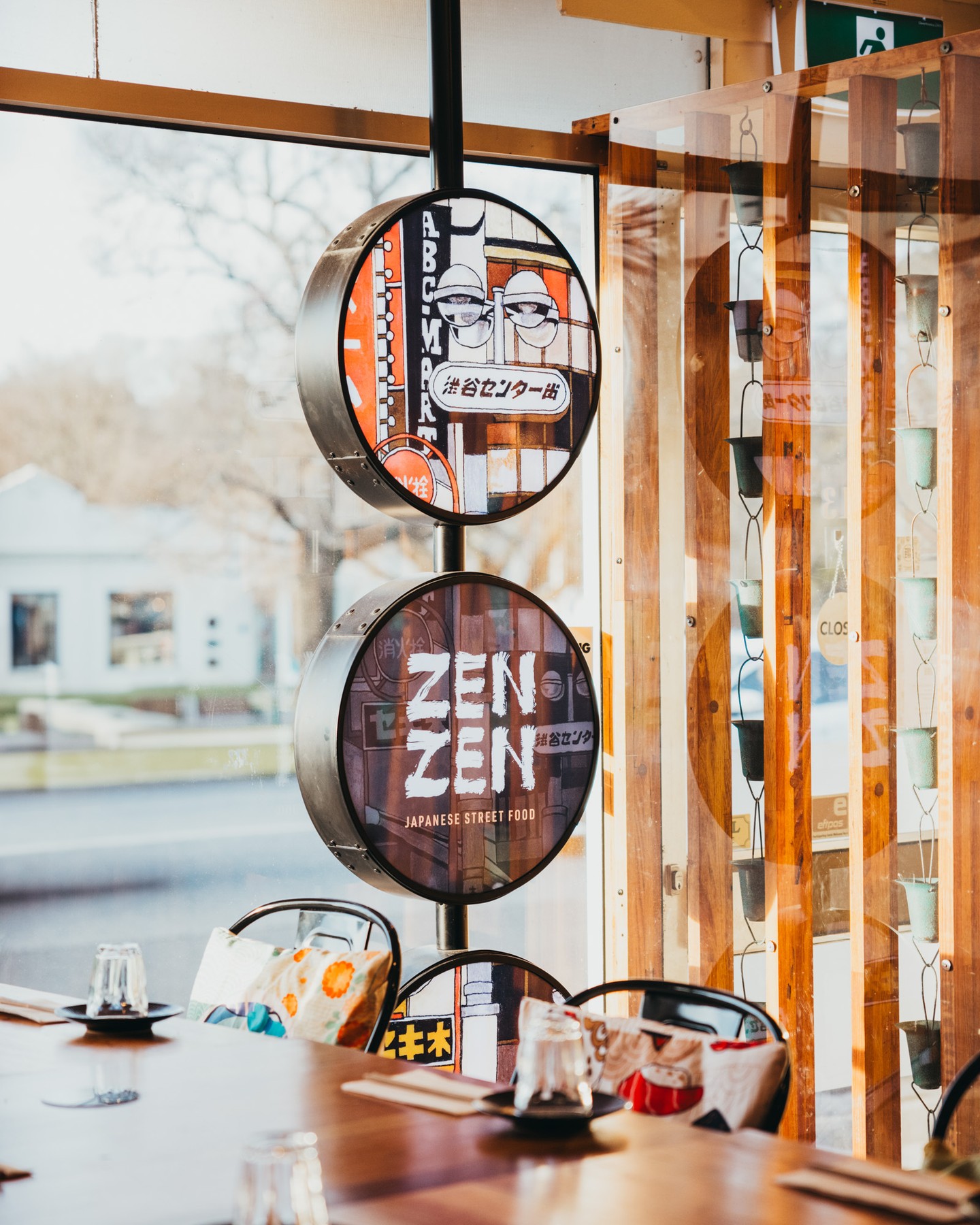 We might be a little biased, but Gisborne is pretty lucky to have ZENZEN.
Same family as Kuzu, completely different energy: Japanese street food and Yatai culture, bold flavours, big colour, casual and loud in the best way. The kind of place you end up staying longer than you planned.
Just down the road from us in Gisborne, open Wednesday to Saturday from 5pm. Walk-ins welcome, but book ahead if you can.
Image via @zenzen.gisborne
#ZENZEN #KuzuIzakaya #GisborneEats #MacedonRanges #JapaneseStreetFood