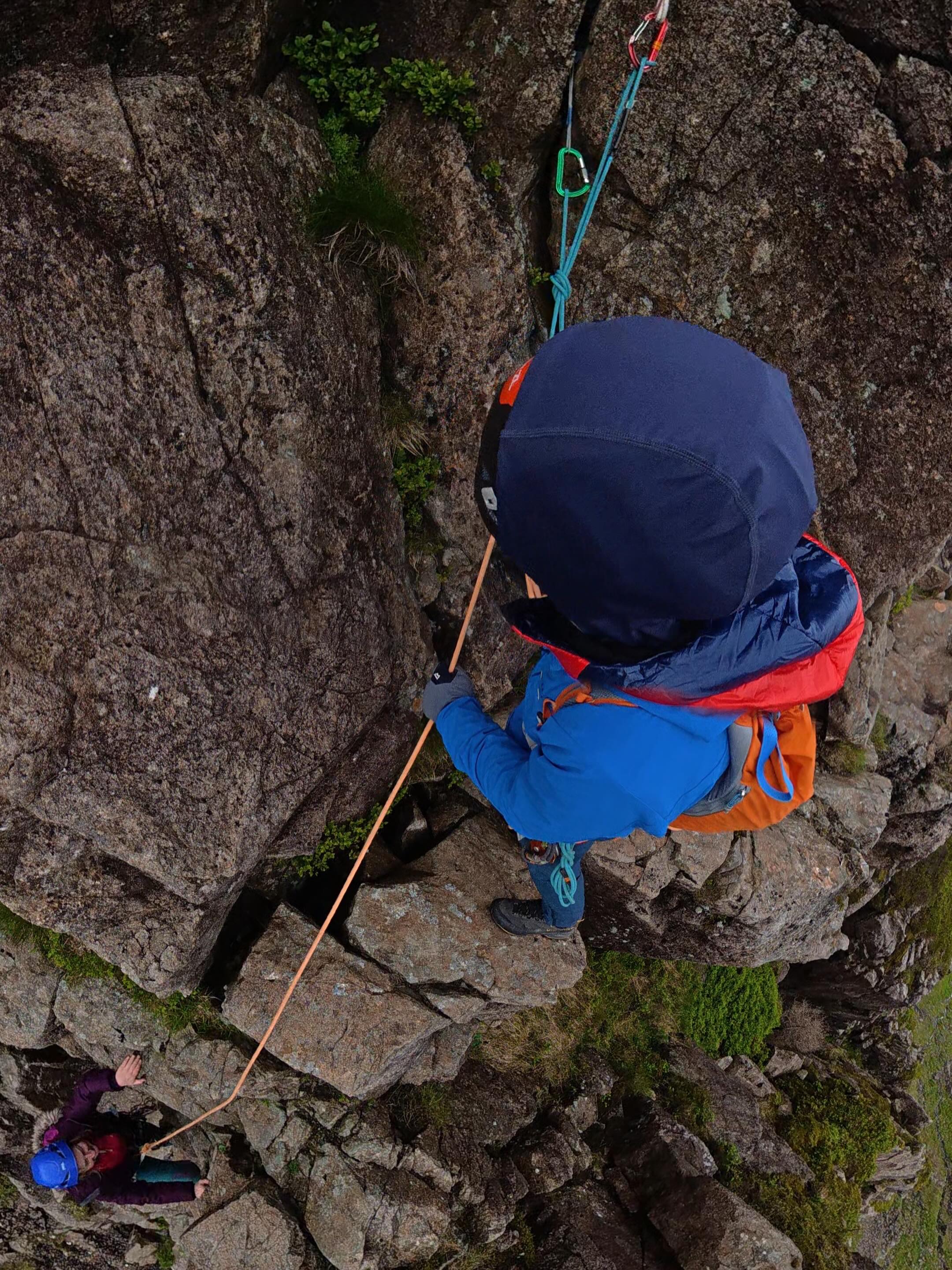 Guiding Priscilla on Pillar Rock yesterday. ⛰️
A big mountain day from start to finish. After walking over from Gatesgarth, we met at Black Sail YHA before heading down the valley and up through the steep, technical ground into Pillar Cove. From there, we crossed the Shamrock Traverse and made our way up to Slab and Notch.
Then it was the full mountaineering experience: scrambling, climbing and abseiling our way up, down and around everything the rock put in front of us. We finished by walking off and heading up to the summit of Pillar.
A descent over Looking Stead brought us back to Black Sail YHA for 4pm, where I said goodbye to Priscilla before continuing back to Gatesgarth to round off a brilliant day in the mountains. 🧗♀️
#PillarRock #LakeDistrictMountaineering #GuidedScrambling #LakeDistrictAdventures #LakeDistrictClimbing
.