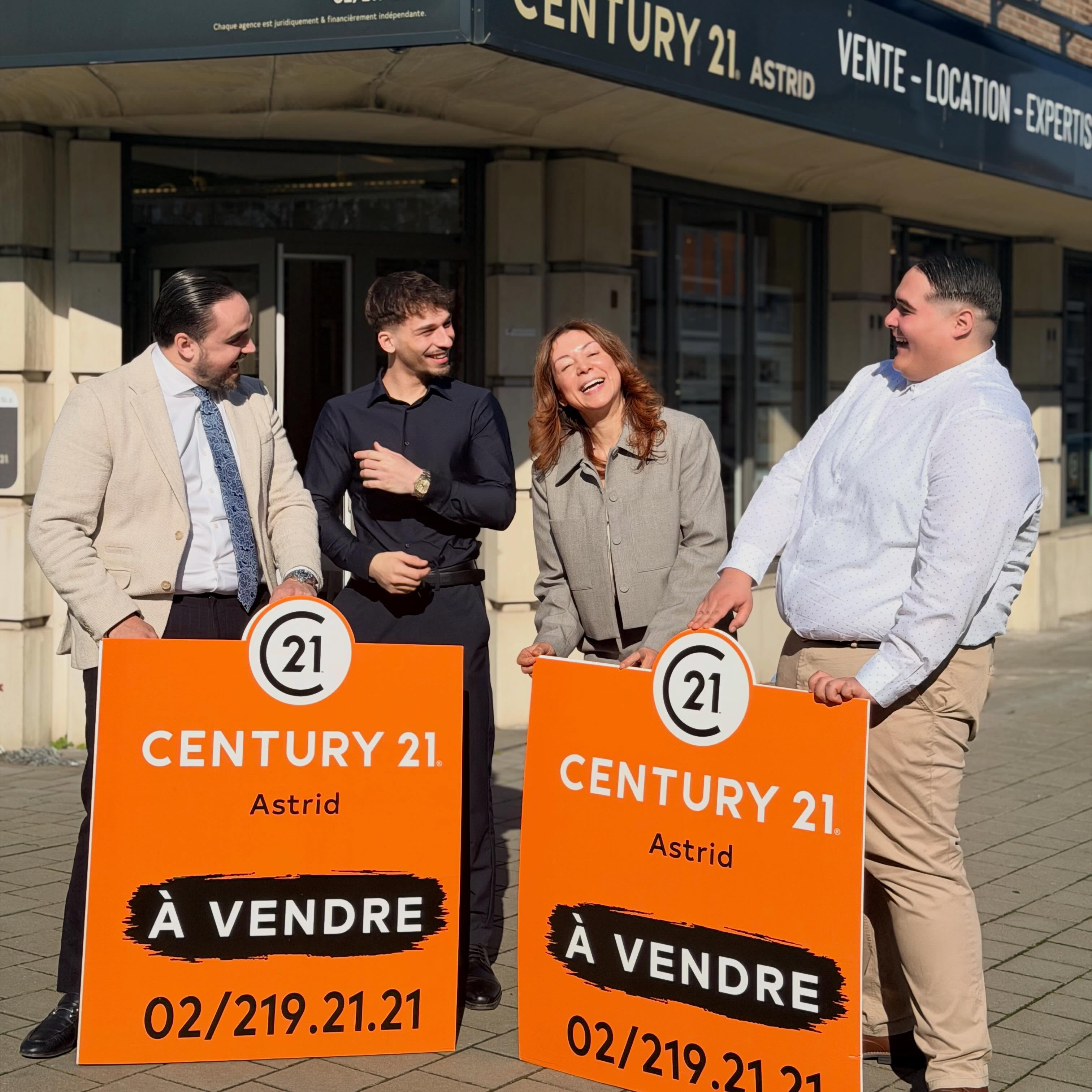 📍 Anderlecht, notre terrain de jeu au quotidien !
Être actif localement, ce n’est pas juste avoir une adresse dans le quartier.
C’est connaître chaque rue, chaque coin, l’évolution du marché et les attentes des habitants d’Anderlecht.
Faire appel à une agence immobilière locale, c’est choisir une équipe qui maîtrise réellement son secteur et qui peut vous accompagner avec précision, réactivité et efficacité. 🧡
Chez CENTURY21 Astrid, nous sommes présents chaque jour sur le terrain pour offrir à nos clients une expertise de proximité et des conseils adaptés à la réalité du marché anderlechtois.
🏡 Vente, achat ou location : la connaissance du quartier fait toute la différence.
#anderlecht #immobilier #agencelocale #expertiselocal #immobilierbruxelles