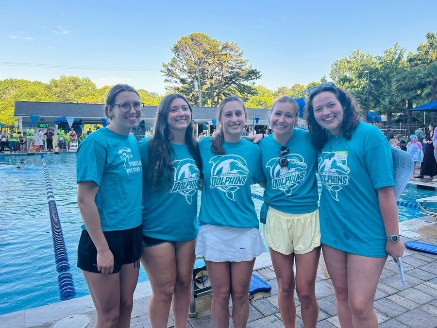 🐬 Go Dolphins! 🐬
What a fantastic start to the season!
Our swimmers are having an incredible time while continuing to learn, grow, and improve every day.
We kicked off the season with our first meet against Fairmeadows on Tuesday, and our Starclaire Dolphins made a big splash, bringing home the win!
A huge thank you to all of our amazing parent volunteers and supporters.
Your time, energy, and dedication make this team possible, and we truly couldn’t do it without you.
Go Dolphins!