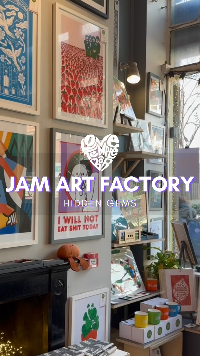 Looking for a little piece of Dublin to bring home? 🎨💚
Tucked away on Crown Alley, Jam Art Factory is packed with prints, ceramics, jewellery and gifts created by Irish artists and designers. From bold Dublin illustrations to handmade pieces you won’t find anywhere else ✨
A proper Temple Bar gem supporting local creatives since 2011! @jam_art_factory
#templebar #dublin #lovetemplebar #wearetemplebar