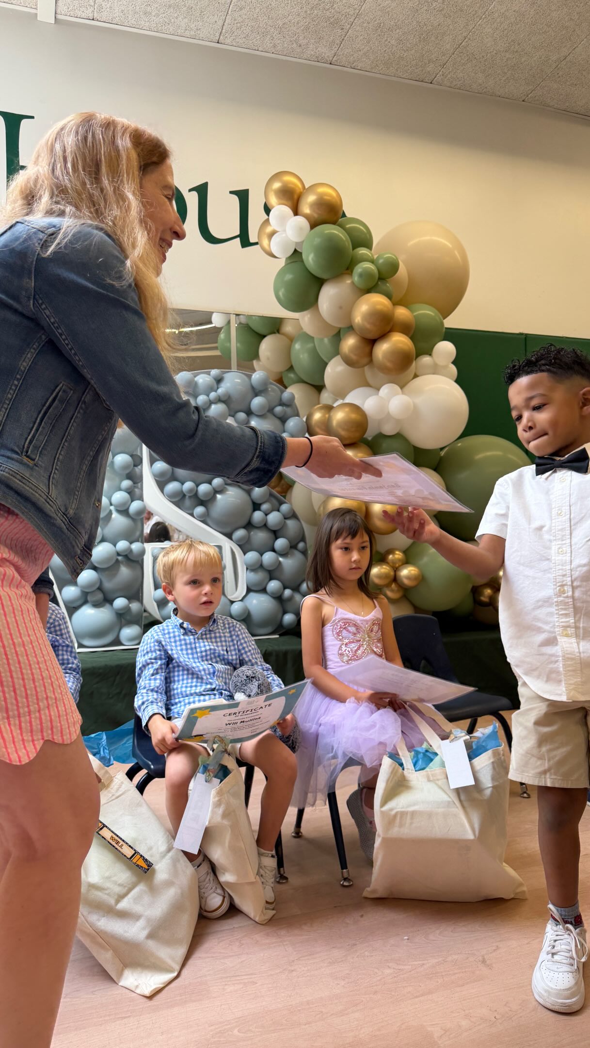 Congratulations to our Junior Kindergarten graduates!🎓 We are so very proud of each of you and wish you the best on your next adventures!❤️