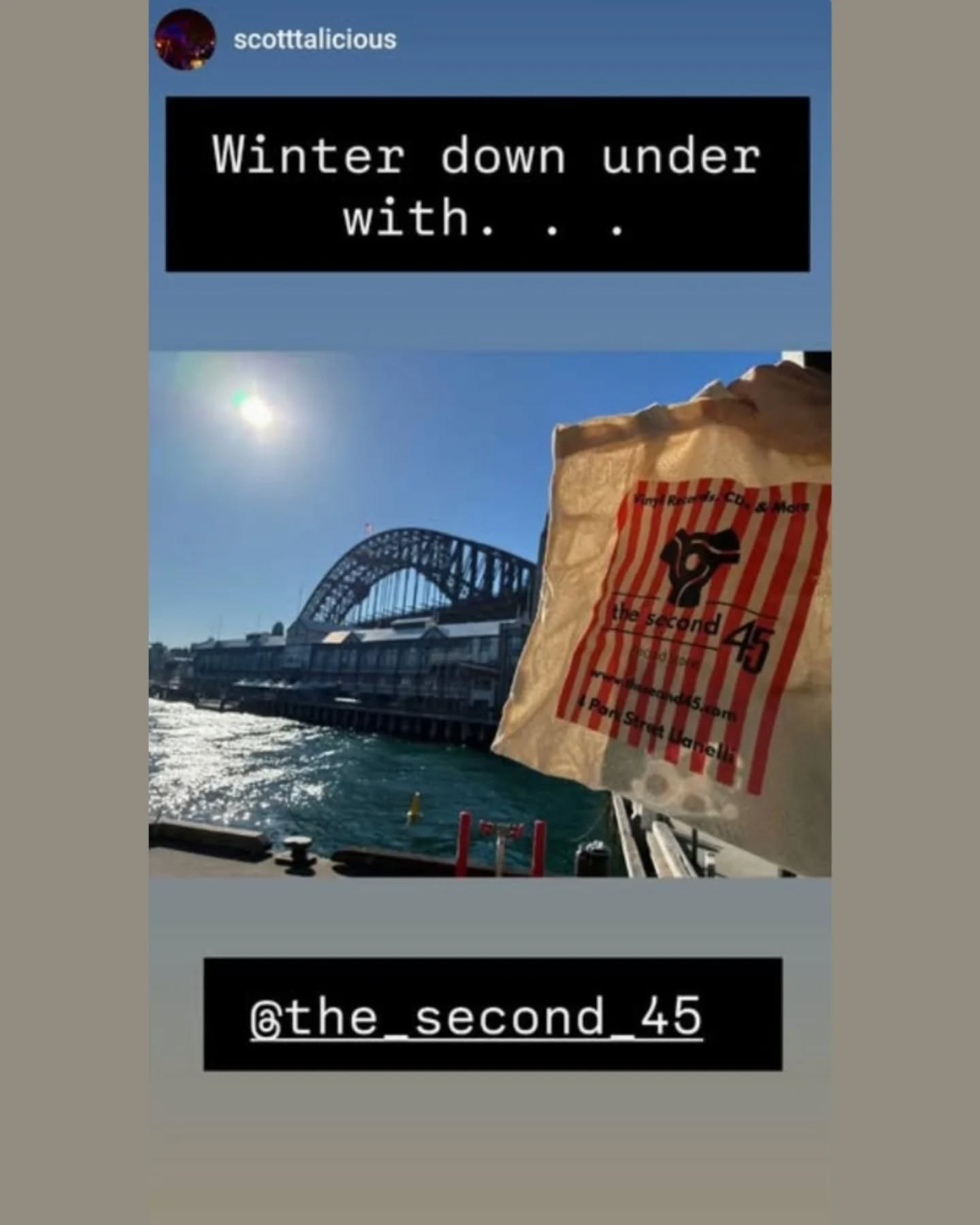 🇦🇺
We love to see our t-shirts and totes in various places around the globe and have had some fantastic pics sent to us. But I think this one takes the record for the furthest away location (so far!)
Big thanks to Scott for sending this one in. All the way from Sydney Harbour Bridge.
If you're out and about with some second 45 merch please send us a pic. It's always great to think of this little record shop in Llanelli repping it around the world 🌎
#thesecond45 #llanellirecordstore #thesecond45aroundtheworld #australia #sydney