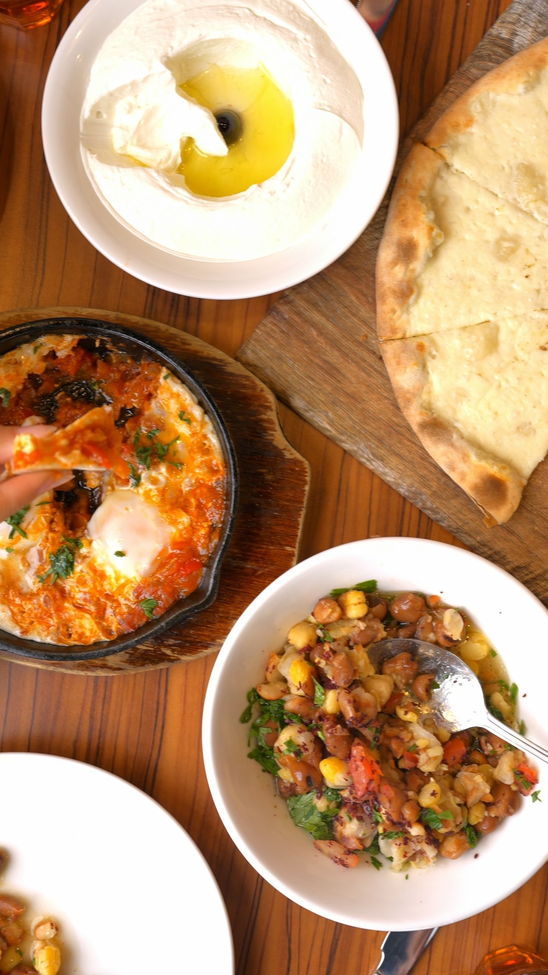 From the very first bite… breakfast is served right 🍳
#BreakfastAtAlloBeirut
📍Lebanon: Hamra Street
📍UAE: Dubai | Abu Dhabi | R.A.K | Sharjah
📍K.S.A: Riyadh
📍Bahrain: Manama
📍Oman: Muscat
📍Iraq: Opening soon
ALLO DELIVERY… ALLO EVERYDAY
#allobeirutuae #lebanesefood