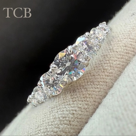 ✨ Timeless Sparkle, Endless Elegance ✨
Introducing our stunning Moissanite 7 Stone Sparkling Engagement Style Ring crafted in Sterling Silver 925.
Featuring seven dazzling moissanite stones, this elegant ring offers exceptional brilliance and fire, creating a luxurious look without the luxury price tag. Whether you're celebrating a special occasion, looking for an engagement-style ring, or simply treating yourself, this beautiful design is guaranteed to turn heads.
💎 Genuine Moissanite Stones
💎 Elegant 7-Stone Design
💎 Sterling Silver 925
💎 Beautifully Sparkling Finish
💎 Presented in TCB Branded Packaging
💎 Fast UK Delivery
✨ Why choose Moissanite?
Moissanite offers incredible sparkle, durability, and brilliance that rivals traditional diamonds while remaining an affordable and ethical alternative. Moissanite is renowned for its exceptional fire and dazzling rainbow flashes of light.
💷 Price: £49.00
🛍 Shop now:
www.thecharmbox.co.uk
#TheCharmBox #MoissaniteRing #SterlingSilverJewellery #925Silver #EngagementRing #PromiseRing #AffordableLuxury #JewelleryLover #GiftForHer #SparkleEveryDay #MoissaniteJewellery #SilverRing #RingGoals #UKSmallBusiness #ShopSmallUK