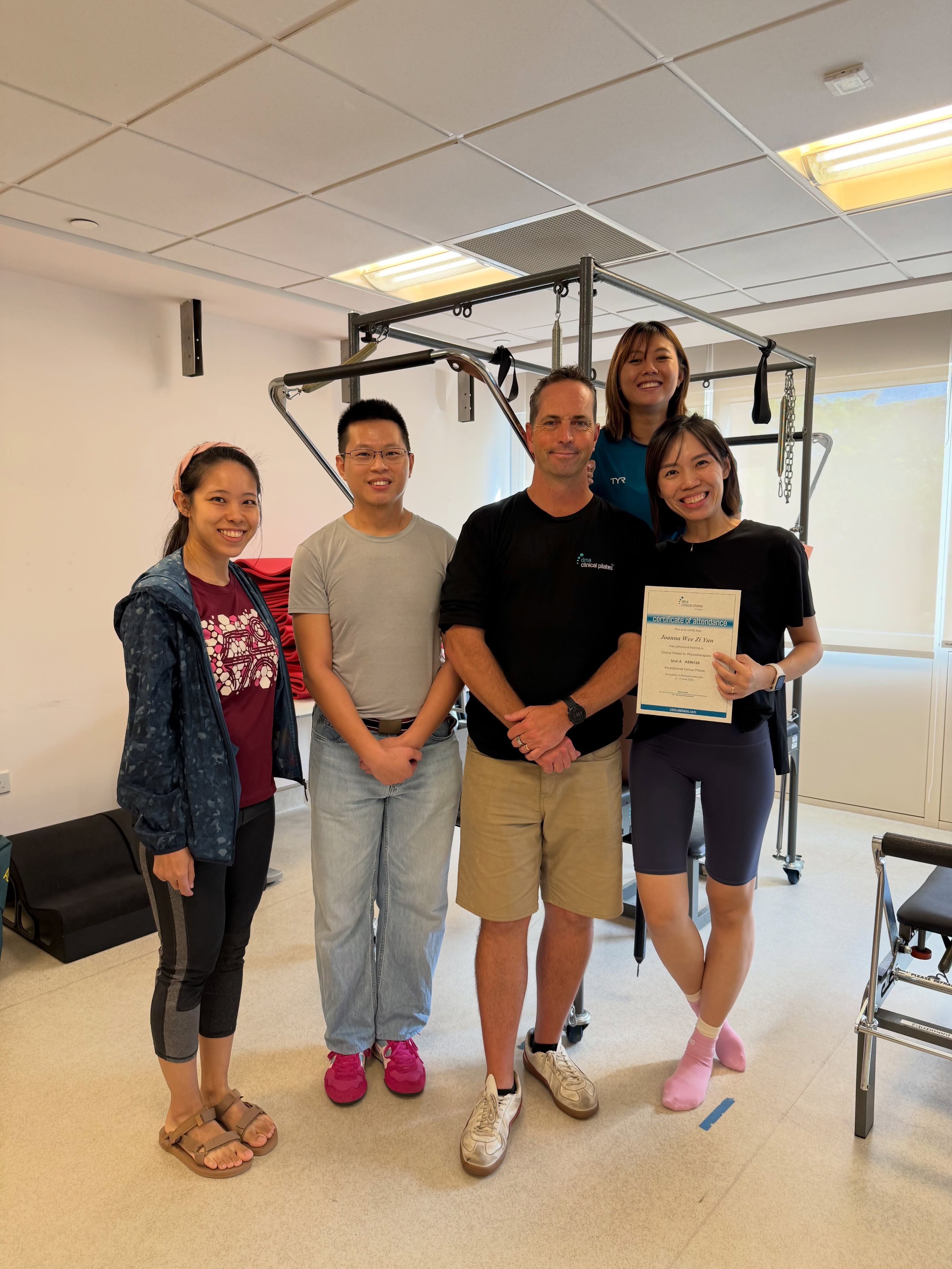 So proud of this crew 🎉 Some of us Exodus Physiotherapy clinicians completed DMA Clinical Pilates Unit A — and the bonus? We finally got proper rehab plans for ourselves too.
Because yes, physios have injuries. And yes, we sometimes need someone else to sort us out 😅 Investing in ourselves so we can show up better for you. 💙