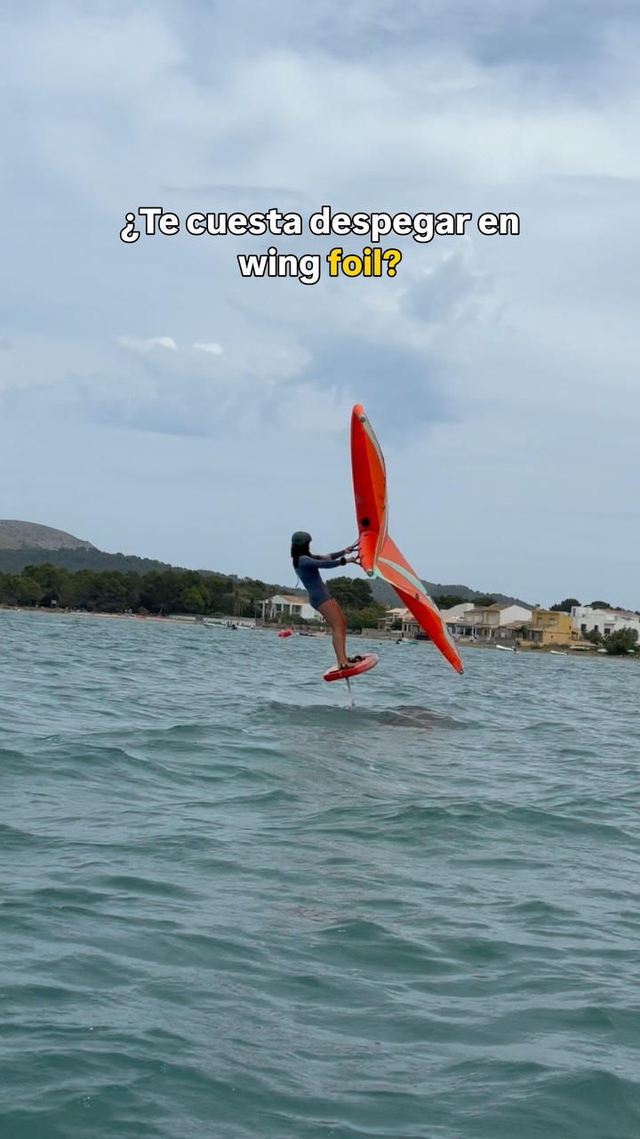 Ritmo, coordinación y constancia: esas son las claves para salir volando antes. #mallorca #wingfoil #wingfoiling