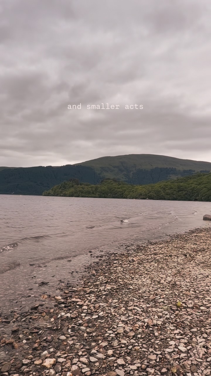 Today’s lunch spot was gold 👌
Day 3 on West Highland Way ✔️
#westhighlandway #scotland #adventure #sallochybay
@westhighlandwayofficial @hikelikeawoman