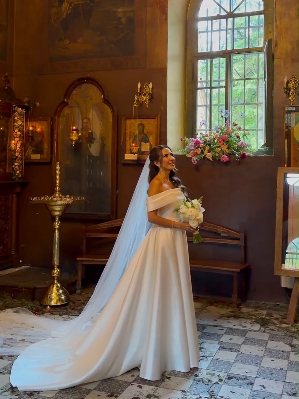 From “yes” to forever. 🤍
Dina, you were the picture of elegance and joy on your wedding day. Thank you for letting us be part of your beautiful journey.
#RealBride #destinationweddings #WeddingDayMagic #BridalElegance #sayyestothedress