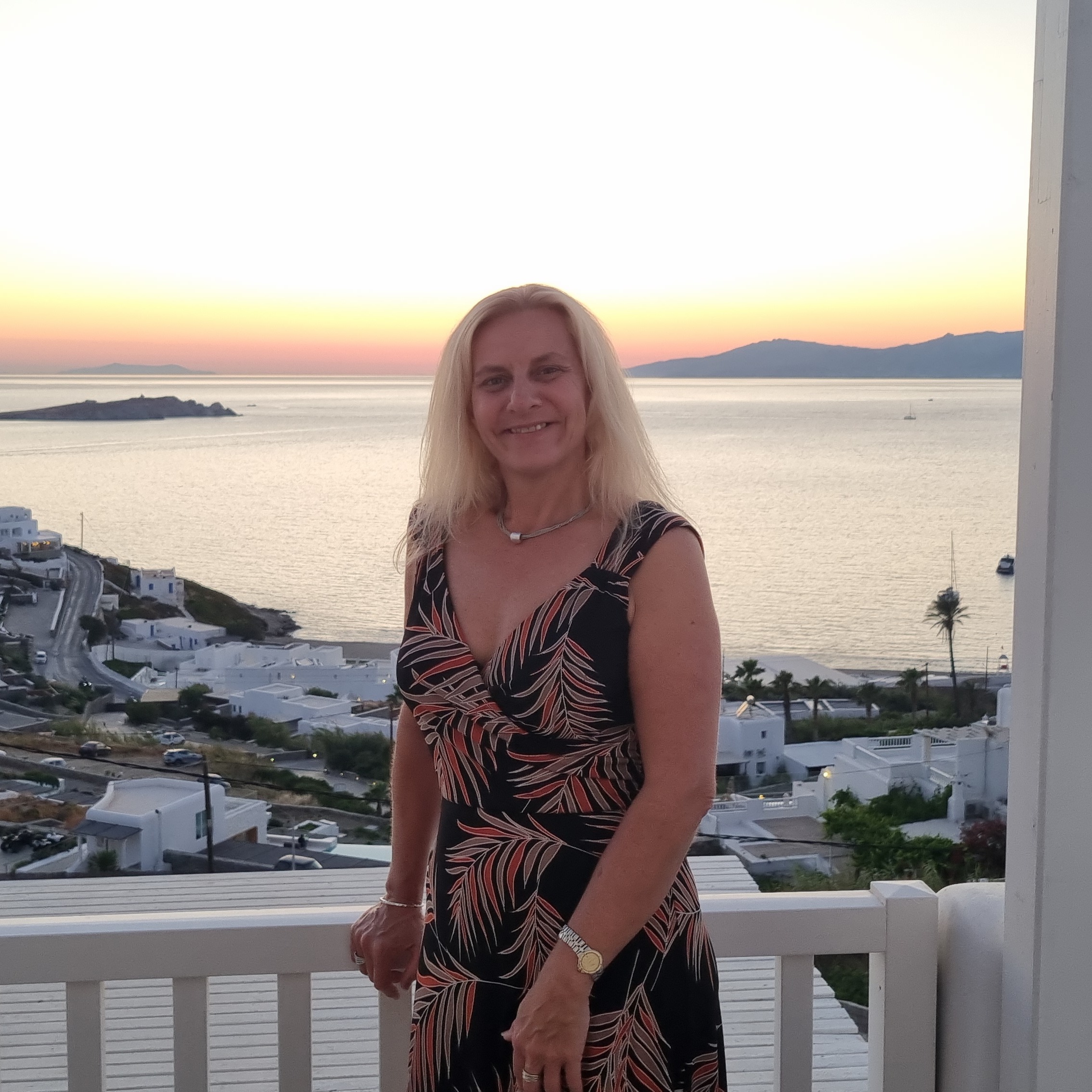 I am sure you have all been concerned that I have been back in the UK for a whole month, but do not worry, I'm off to Crete on Tuesday for 3 nights to attend the Designer Travels Annual Conference!🌎🌞✈
I'm really looking forward to spending time with colleagues and supplier partners and learning about what's new in the world of travel.
These events are always a great opportunity to gather ideas and inspiration that I can bring back to help plan even more amazing holidays.
I'll be staying at the beautiful Grecotel LUXME White Hotel, and while there will be plenty of work and networking, I'm hoping to enjoy a little bit of the Cretan sunshine too! ☀️
If you are lucky I may share a few photos during my trip.
SJP x 😎
#supportlocalbusiness#personaltraveladvisor #professionaltravelexpert #travelexpert #luxurytravelexpert #northamptonshirebusiness #thrapston#oundle#sjpholidays
#oundlelife#titchmarshvillage #TravelAgentLife #Crete #TravelInspiration#DTCrete26#Grecotel