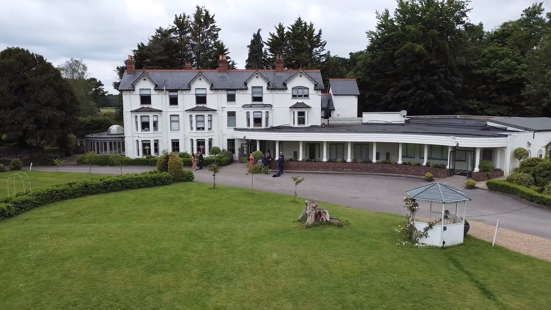 £995 WEDDING VIDEO (Special Offer)
Have your Wedding Day filmed for just £995. Just email cherishweddingstories@gmail.com or message me here on Instagram and I'll send you all the details and some full length samples of work.
Cherish Stories Wedding Videography
www.cherishstories.com
UK & Destination Wedding Video
#southdownsmanor
#hampshireweddingvideographer
#weddingdog
#guestsarriving
#weddingdrone