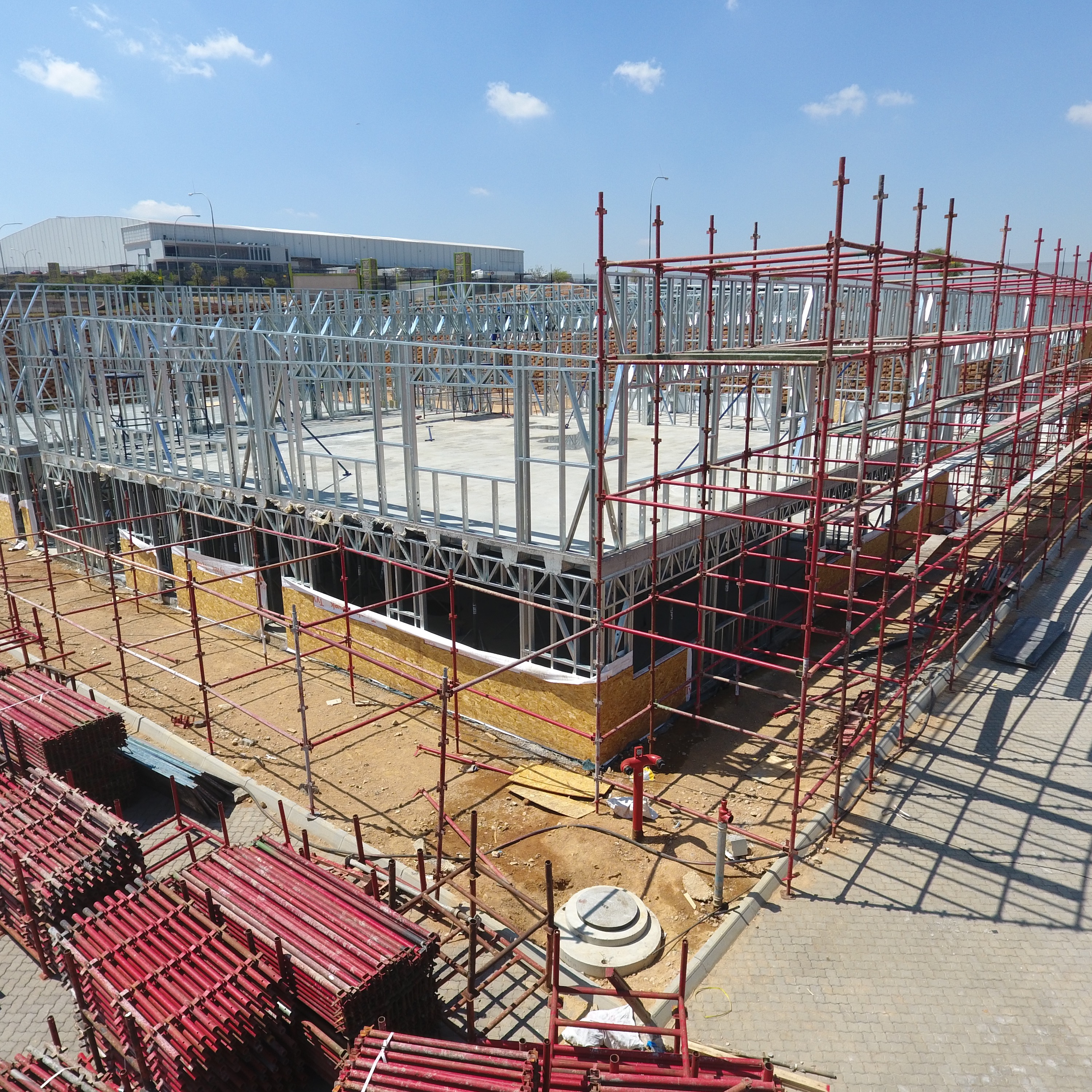 Cold storage to head office — LSF handles the full commercial brief.
Faster programme. Lower lifecycle cost. SANS 517 compliant. Drone-documented.
100+ completed projects across 9 sectors. JHB & Cape Town.
#LightSteelFrame #WarehouseConstruction #IndustrialBuild #LSF #Futurecon