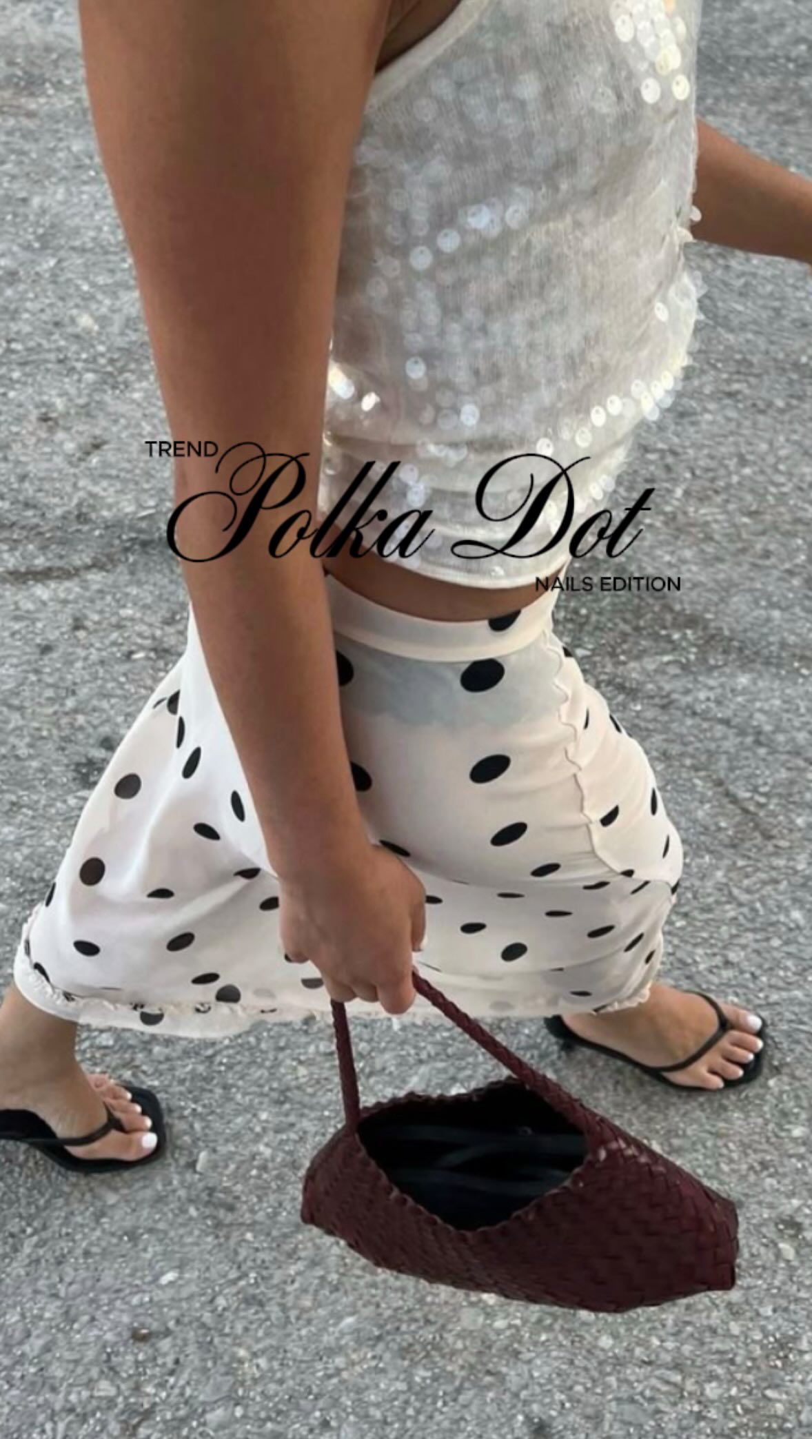 The polka dot craze is officially here and naturally, it had to make its way onto our nails too✨
A playful take on one of this season’s biggest trends, paired with a soft, pearly finish for that extra touch of elegance.
Colour: Luna Base 8 + Pearl Powder
Senior Nail Tech: Galina
#nailstudiolondon #biabnails #nailsfunny #nailsmeme #russianmanicurelondon londonnails polkadotnails