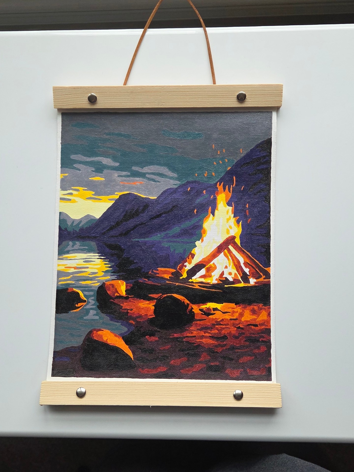Campfire nights, beach days, and everything in between is why summer is my favorite and why I love capturing the feeling of bliss in a painting 🎨🖼🖌