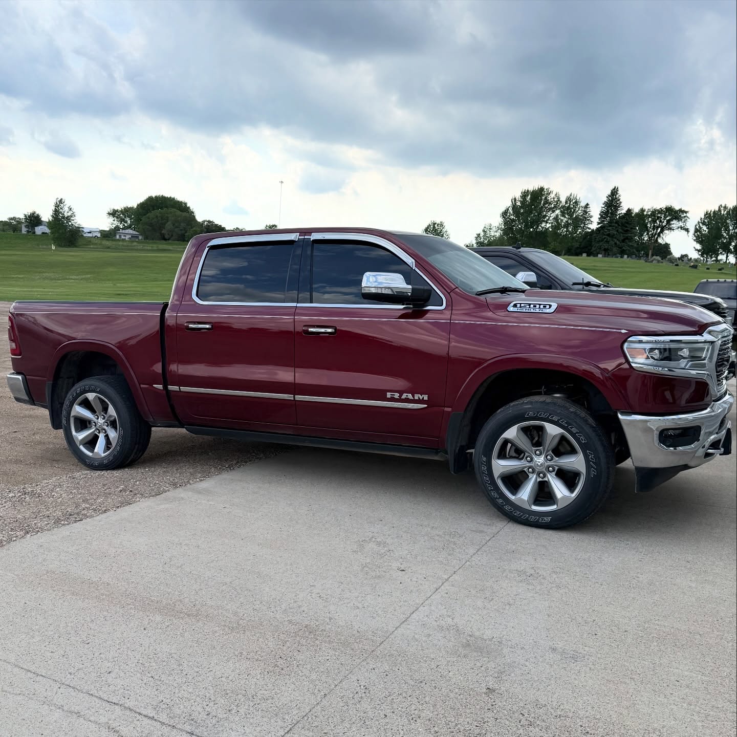 Ram 1500 came in for full window tint installed + windshield visor ๐ซโ๏ธ
CALL โ๏ธ: 218-731-4653 to book an appointment.
LAKES ELITE DETAIL ๐
1110 N Broadway Pelican Rapids, MN