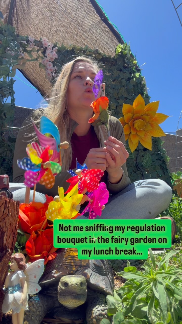 “Smell the flower…. Blow the windmill… smell the flower… blow the windmill…”
Who else needs one of these regulation bouquets?? Check out the blog on our website to see how we use these in speech therapy and learn how to make your own for $10 or less!
I add my favorite essential oil “Breathe” (doterra) to the flower. What scent are you adding??
#regulated #autism #speechtherapy