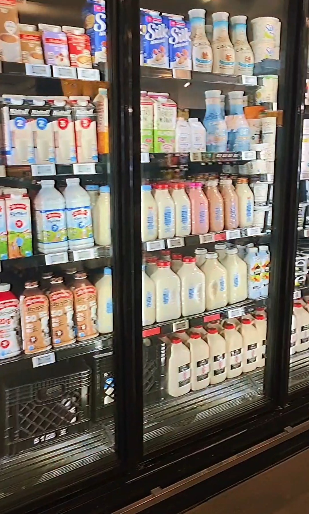 Big news, Collingwood! 🍦✨
We have officially brought the Coppa experience to one of your favorite spots—the beautiful @gordonscollingwood!
Whether you’re heading out for a weekend adventure or stocking up for the week, your favorite premium, family-owned gelato is now waiting for you in the freezer aisle. Grab one of our 188mL single-serve cups (spoon included!) or a 500mL pint to share (if you must 😉) and treat yourself to a little bit of authentic, locally crafted joy.
Next time you’re at Gordon’s, make sure to look for the Coppa display. Trust us, your tastebuds will thank you!
📍 Find us at: Gordon’s Food Market, Collingwood
🇮🇹 No Passport Required.
#CoppaGelato #CollingwoodEats #GordonsFoodMarket #ShopLocal #familyowned