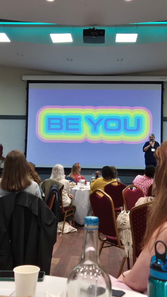 Our key takeaways from our little doula road trippers.
Lovely inspirational day at the home birth conference.
Happy international home birth day!
#homebirth
#doula #cheshire