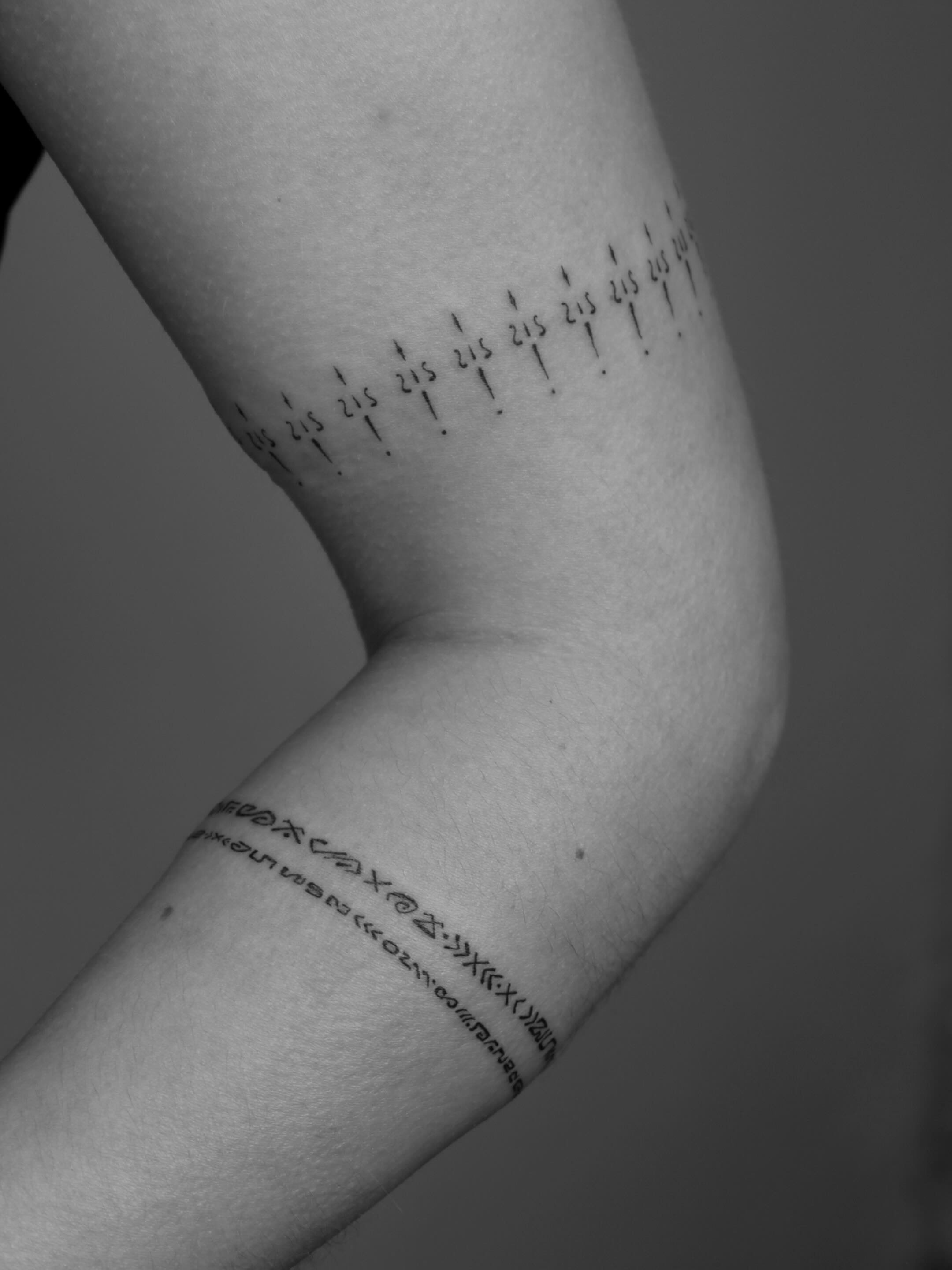 ❈ Ornaments ❈
#tattoovilnius #vilniustattoo #fineline #vilnius