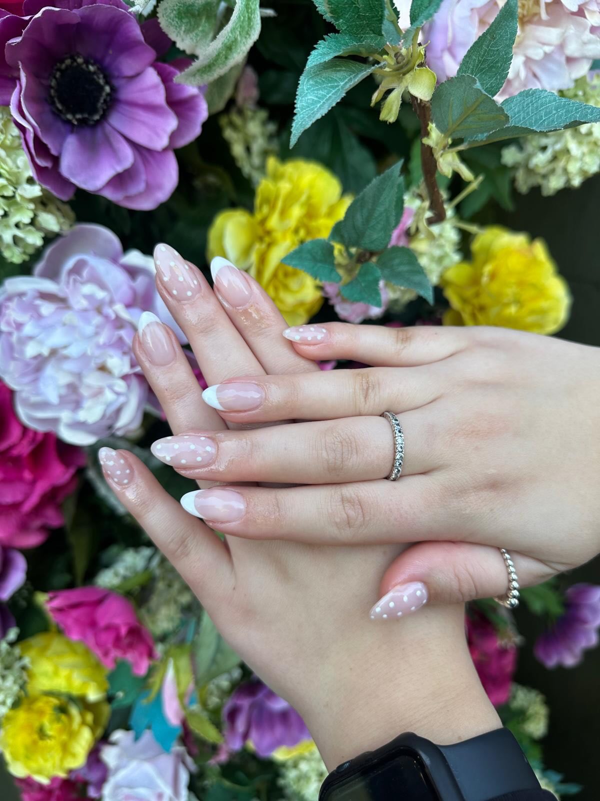 Subtle but summery! We love these nails with a mix of polka dots and French tips 💅
Book your appointments now (don’t forget we’re open on Mondays!) and get summer ready
OPI Nails | Winchmore Hill | Beauty Salon