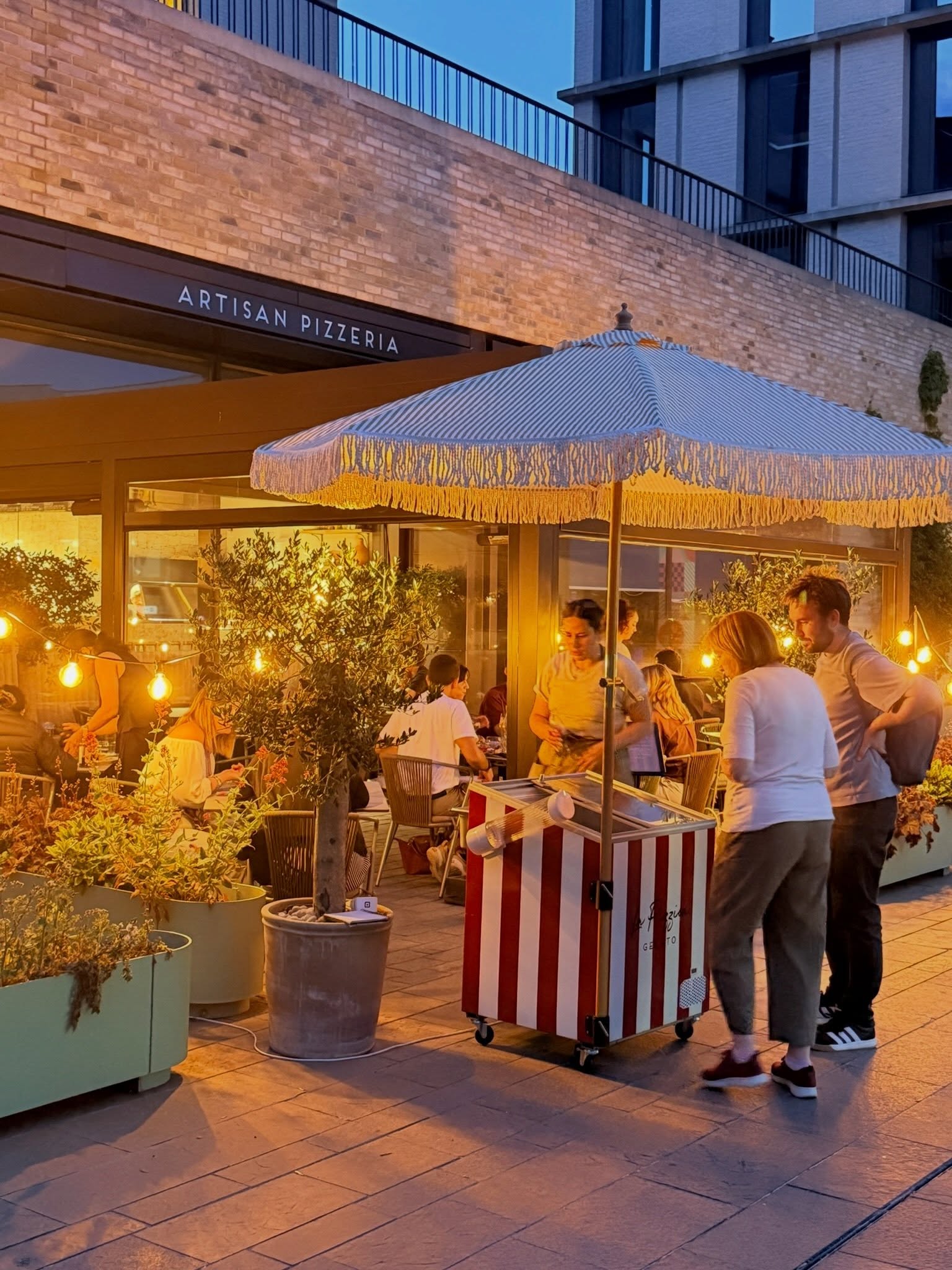 It’s been a great season here at La Pizzica and it’s only just begun 📸
Summer…we’re ready for you ☀️
#LaPizzica #pizzería #Eddington #Cambridge #ladolcevita