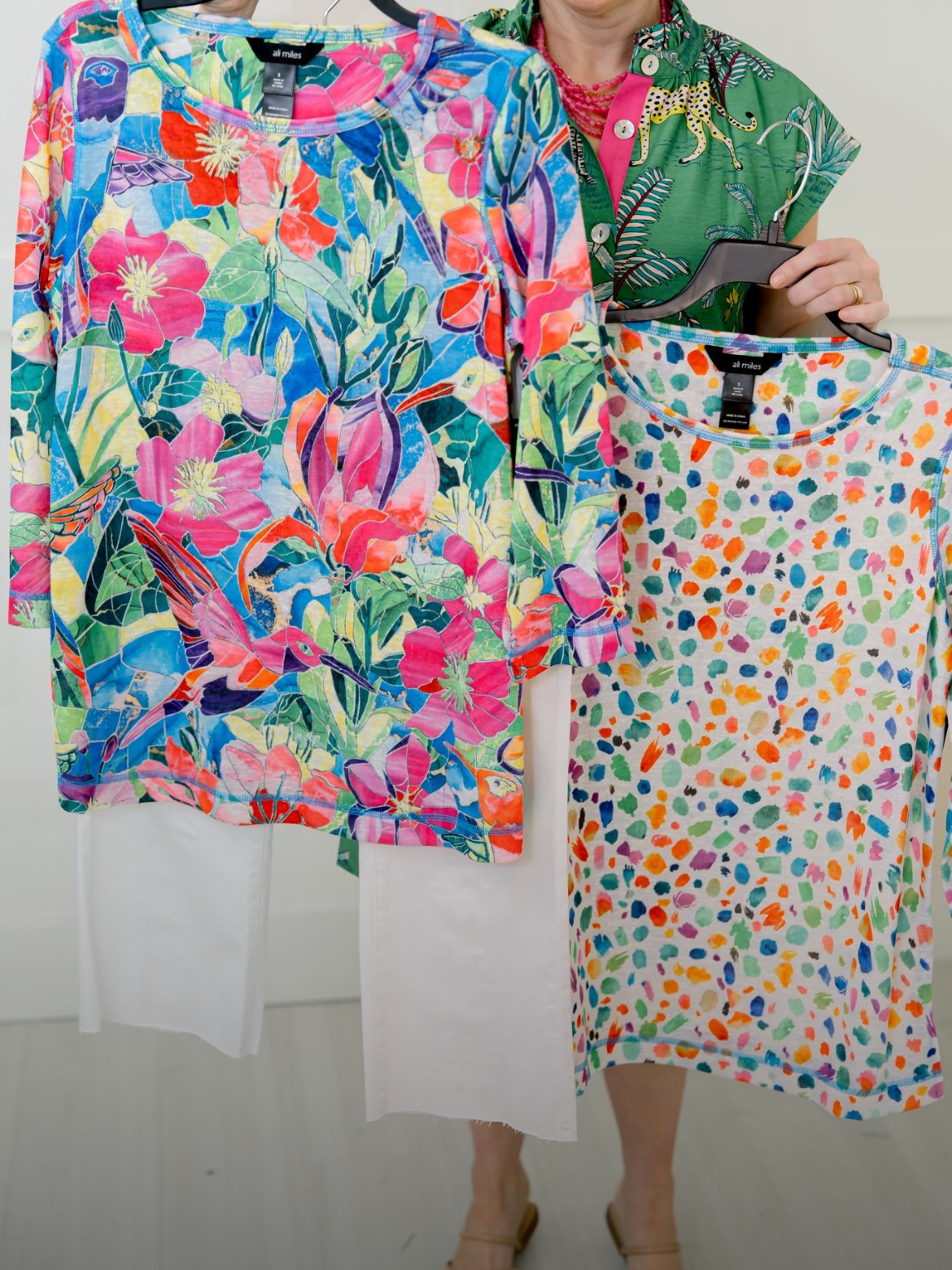 Colorful shirts all summer long 😍